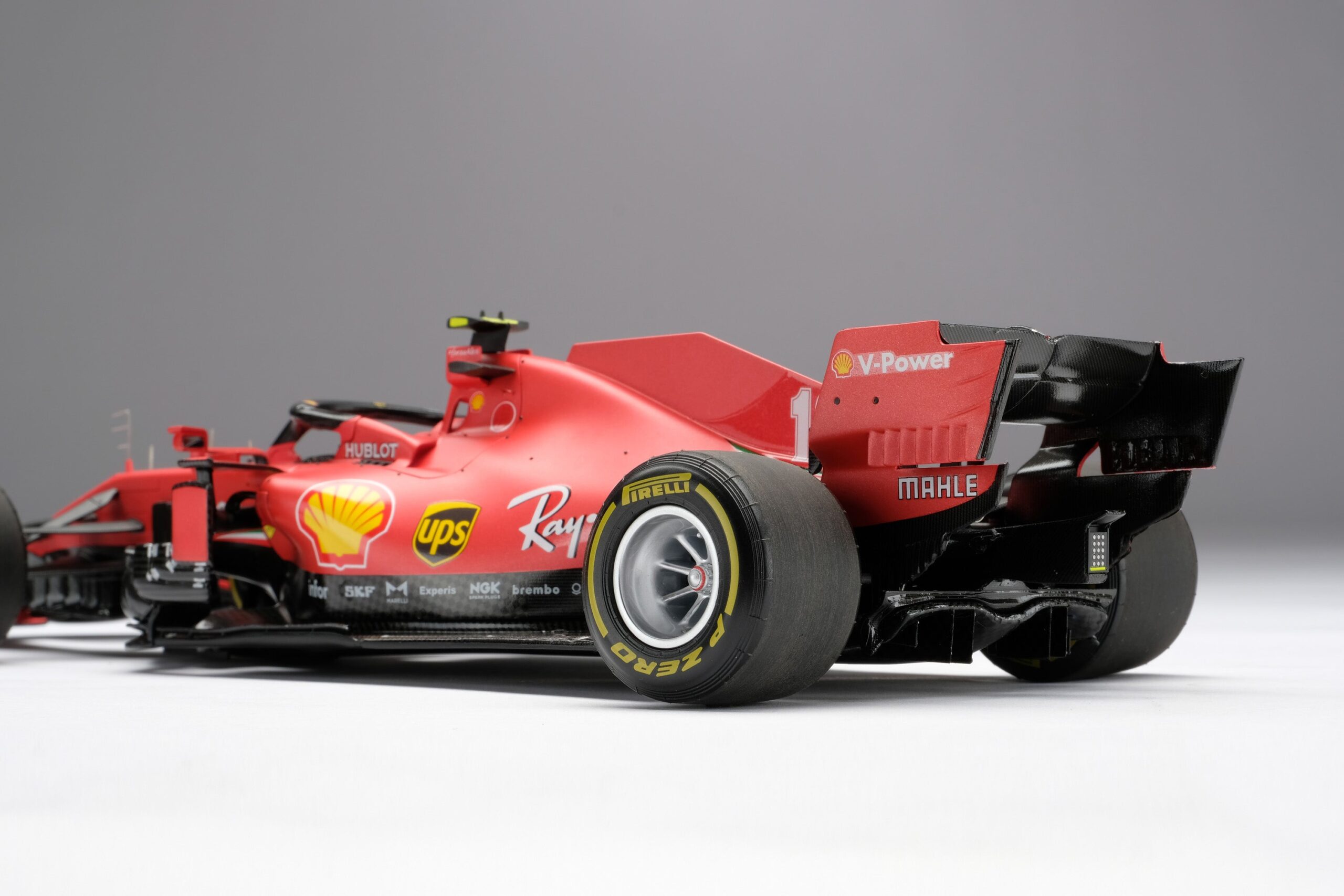 Amalgam Ferrari SF1000 2020 Formel 1 Saison - Rot | 1:18 - Image 17