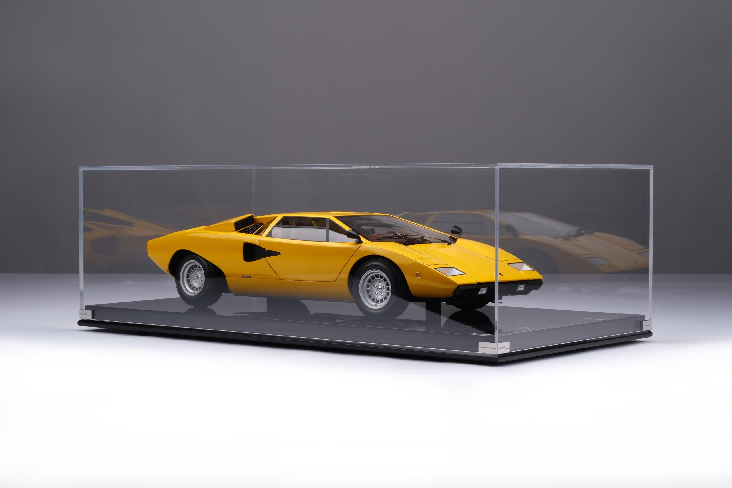 Amalgam Lamborghini Countach LP400 (1974) | 1:8 - 画像22