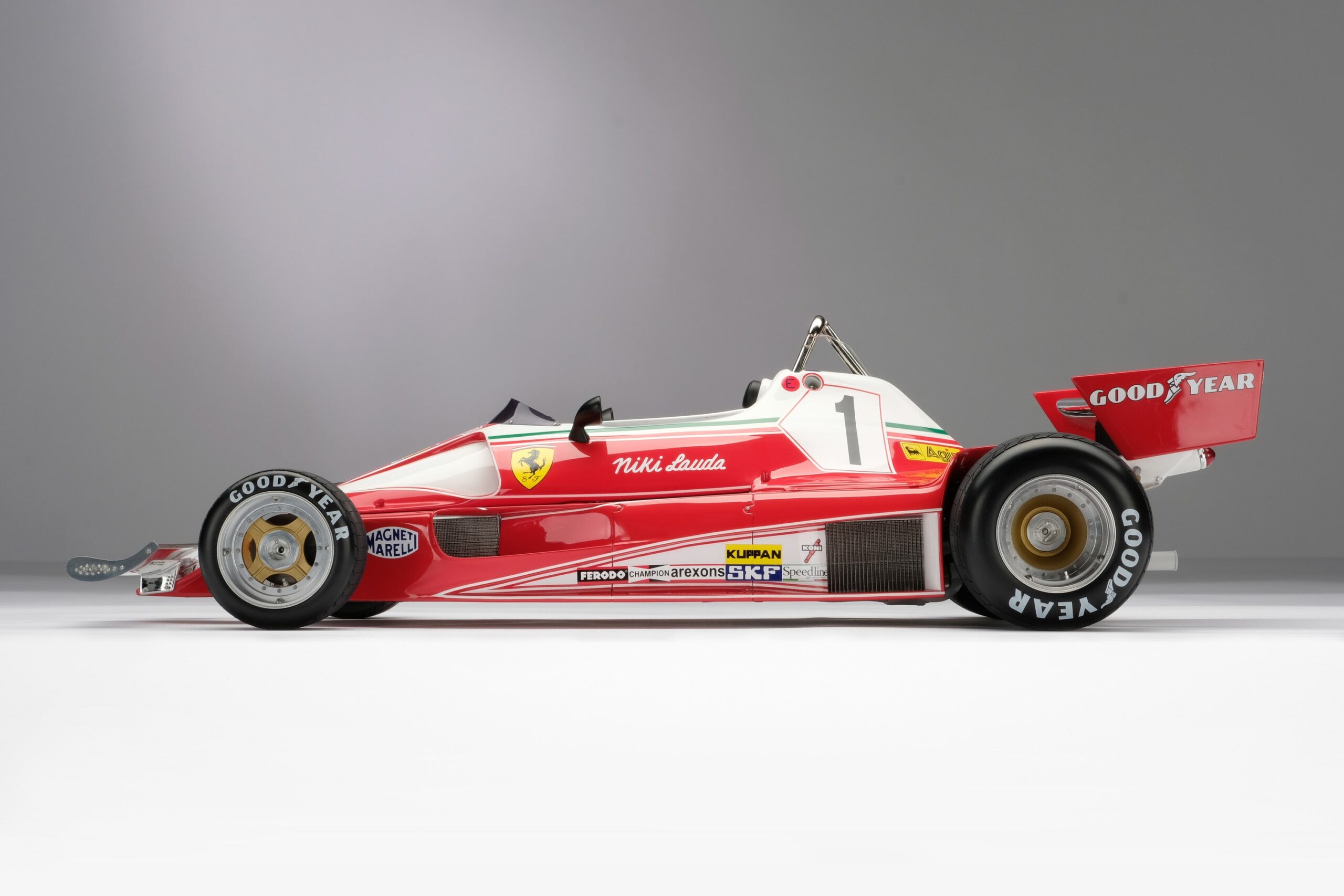 Amalgam Ferrari 312 T2 (1976) Niki Lauda - Rot | 1:8 - Image 15