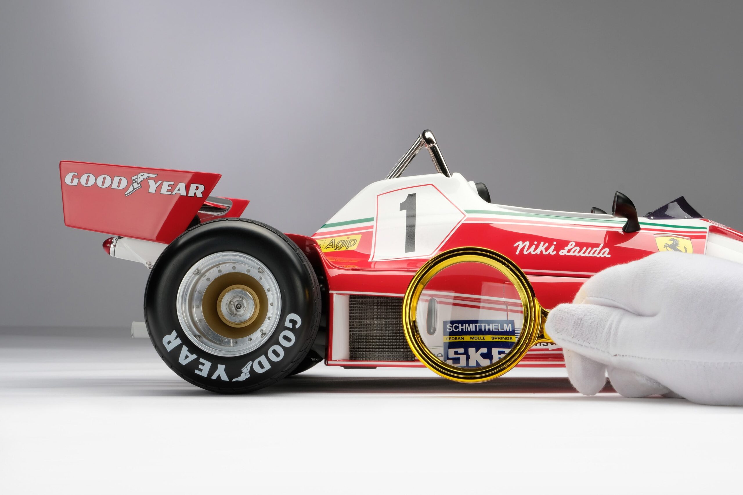 Amalgam Ferrari 312 T2 (1976) Niki Lauda - Rot | 1:8 - Image 6