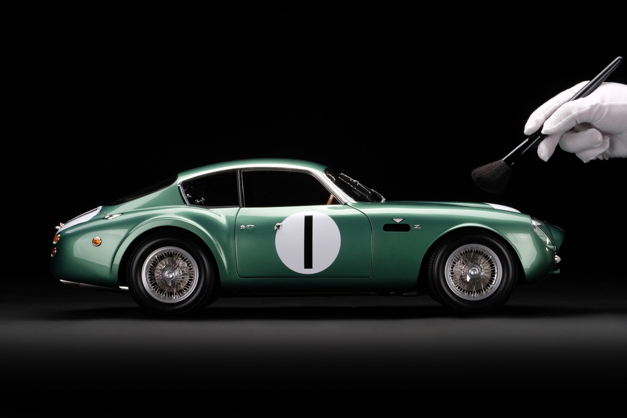 Amalgam Aston Martin DB4 GT Zagato 1961 Goodwood TT Salvadori - Grün | 1:8 - Image 3