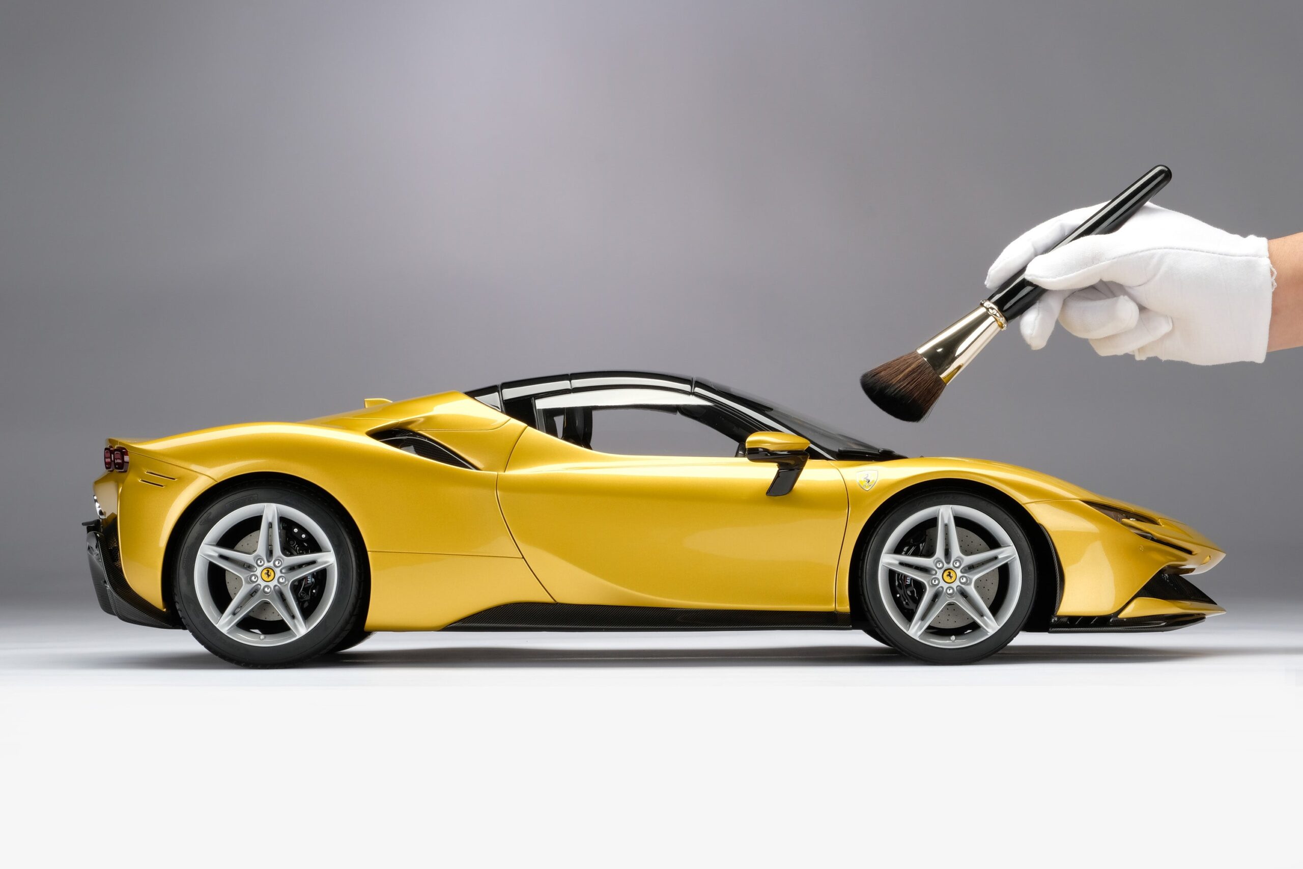 Amalgam Ferrari SF90 Spider (2020) | 1:8 - Image 3
