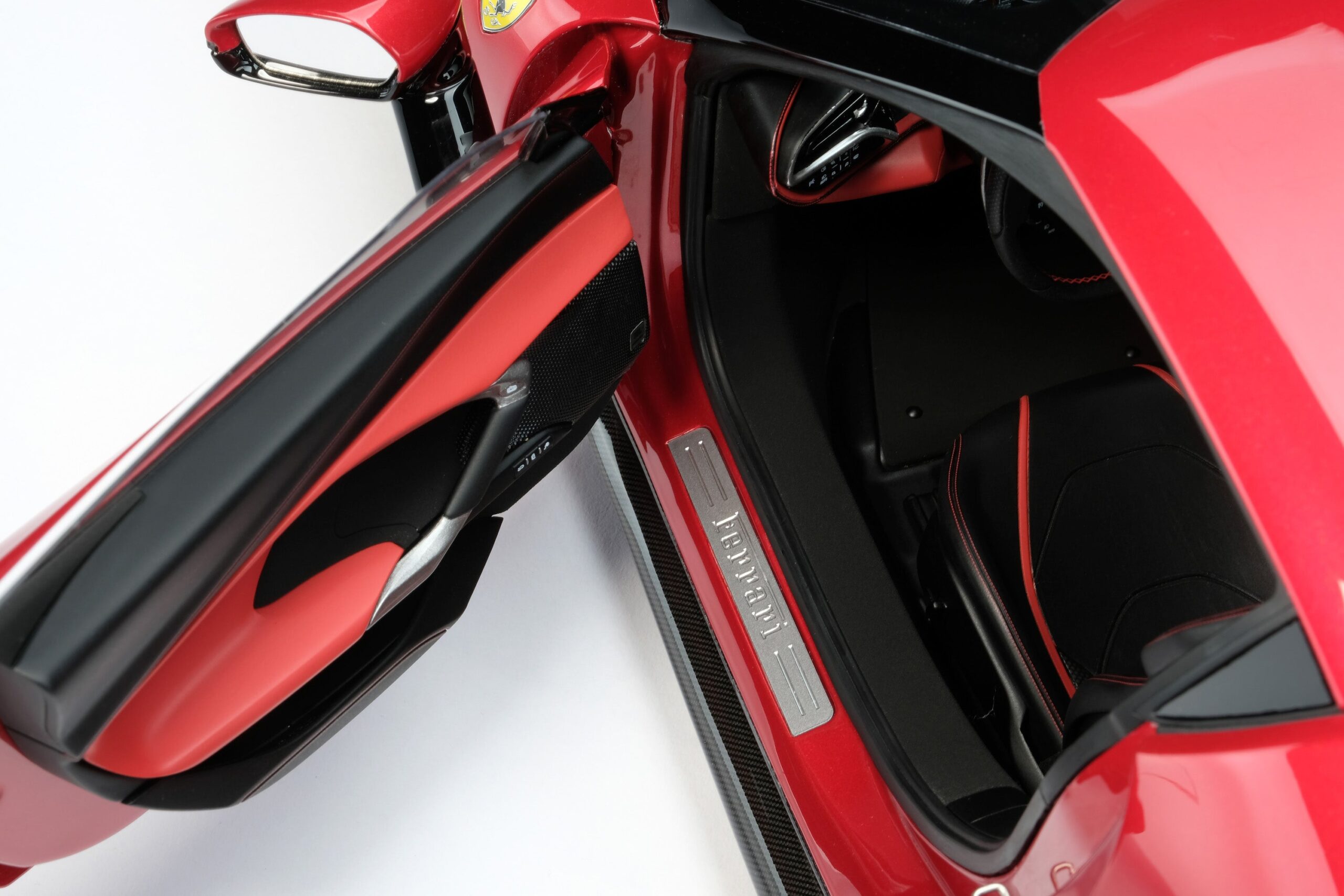 Amalgam Ferrari 296 GTB (2021) - Rot | 1:8 - 画像10