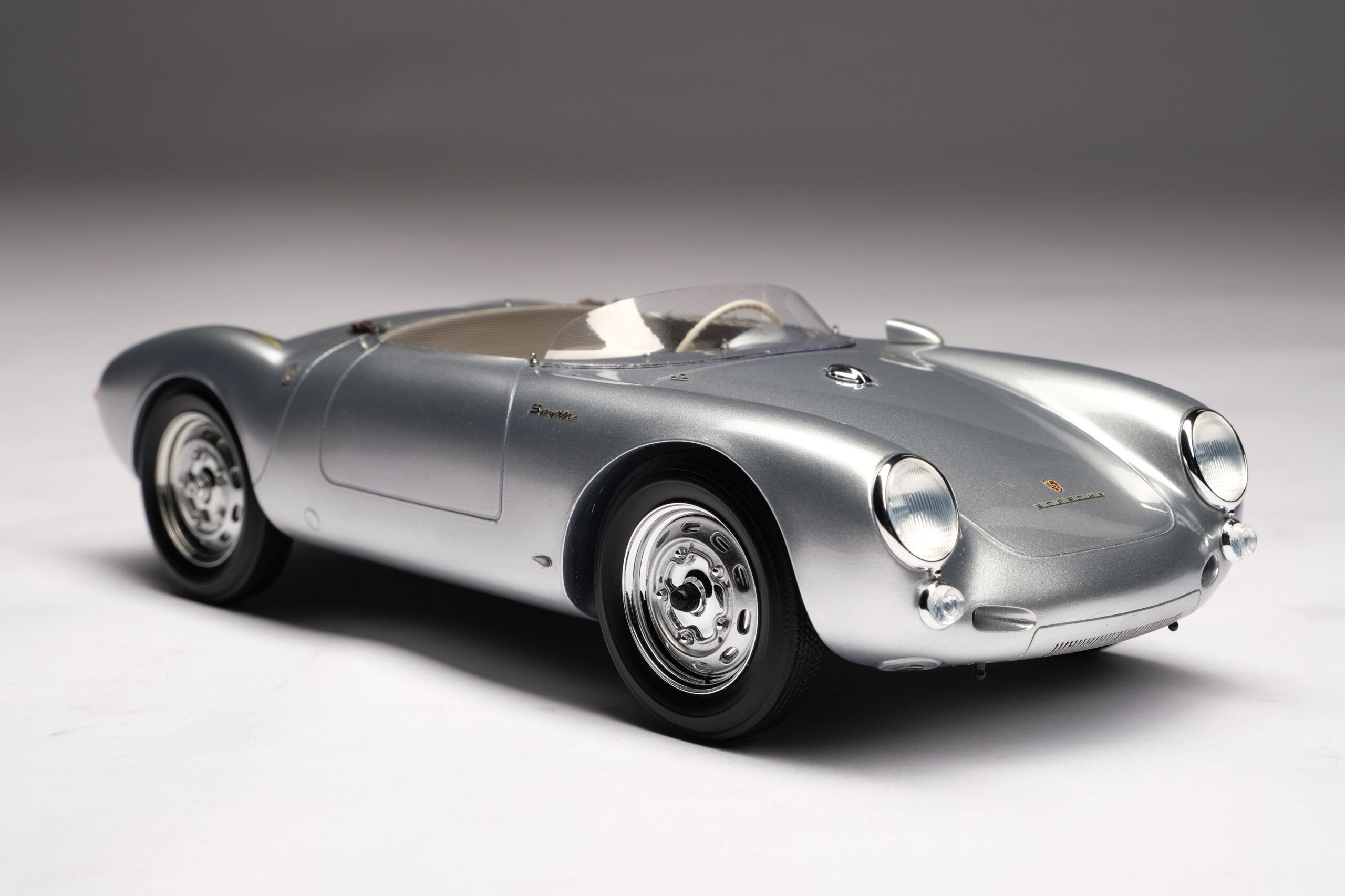 Amalgam Porsche 550 RS Spyder - Silber | 1:18 - Imagen 10