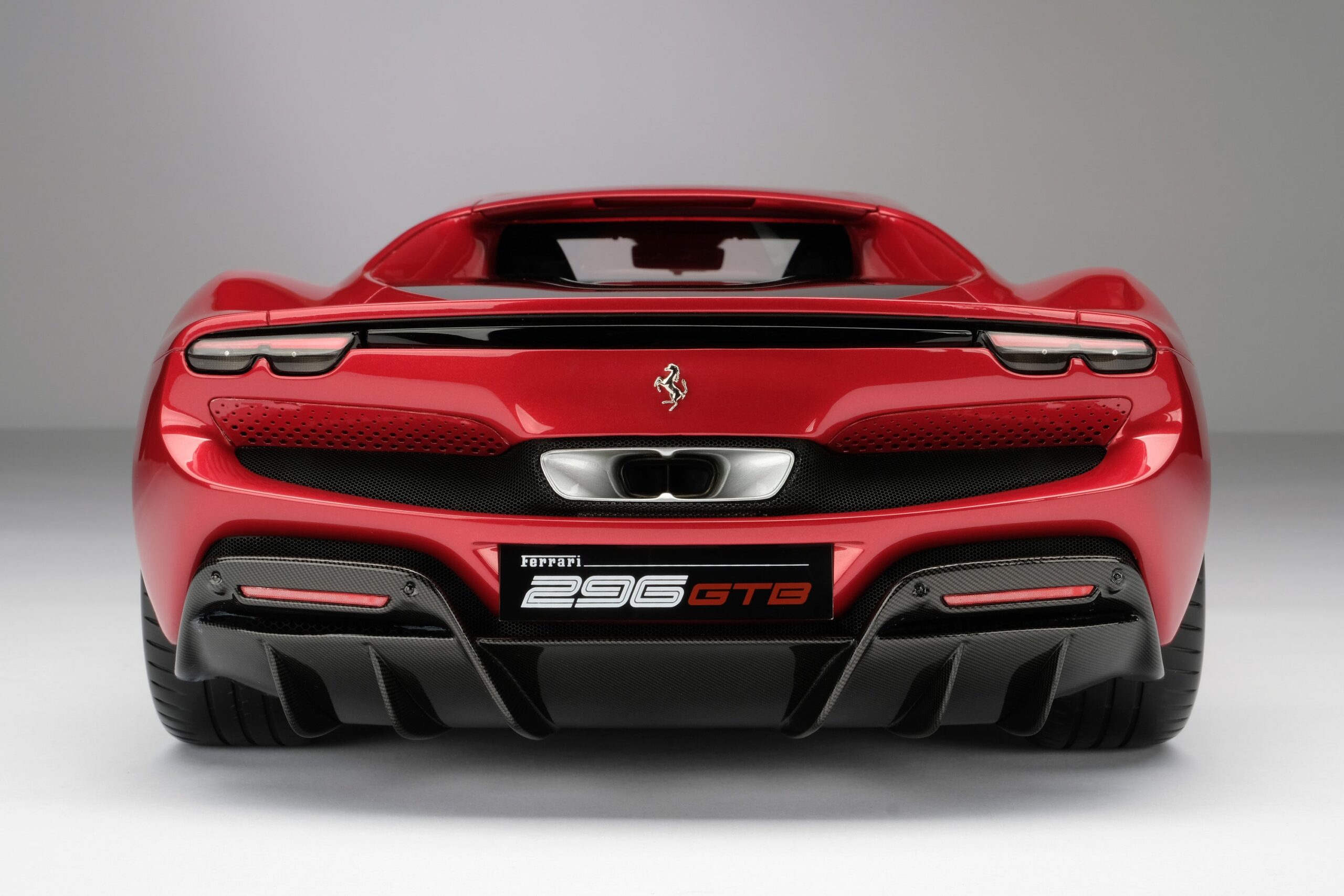 Amalgam Ferrari 296 GTB (2021) - Rot | 1:8 - 画像8