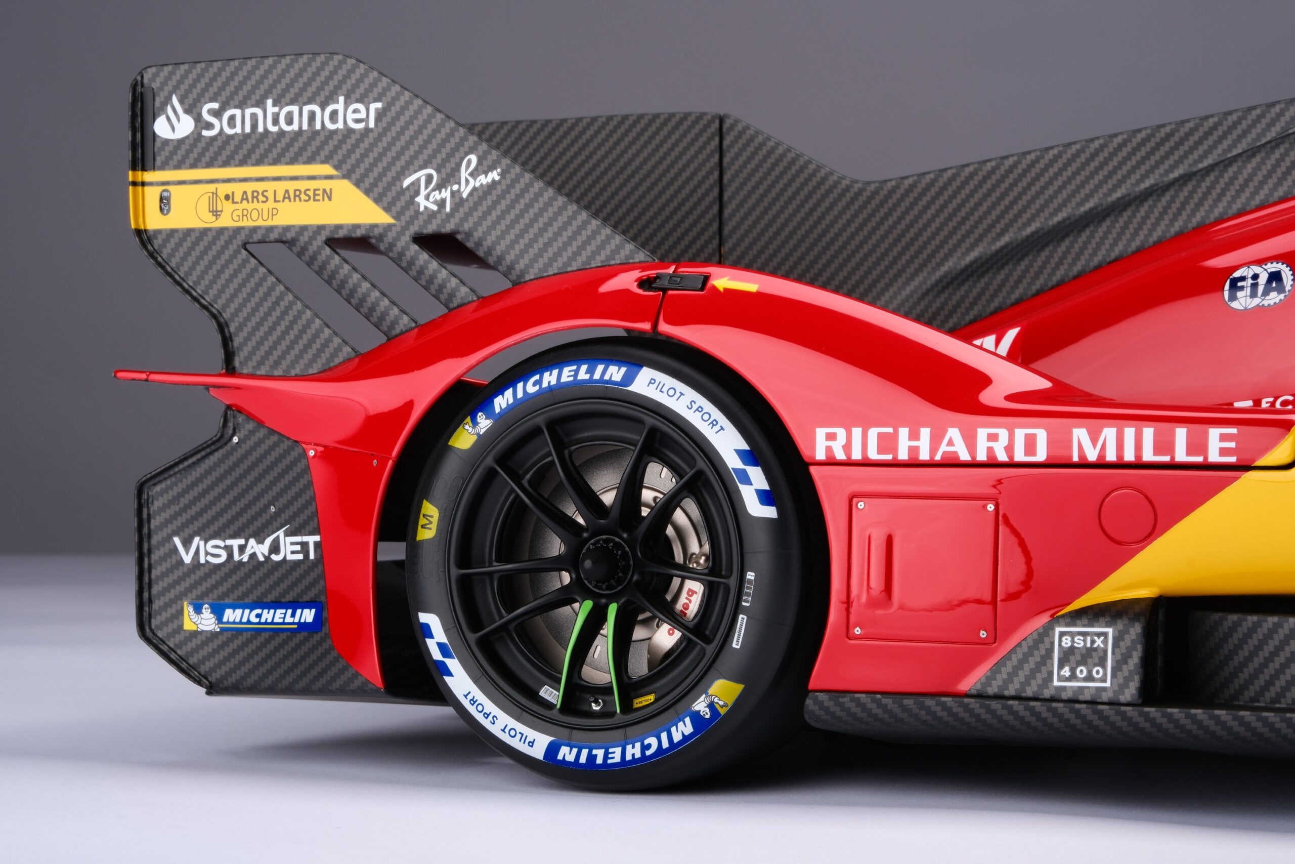 Amalgam Ferrari 499P 2023 Le Mans - Rot | 1:8 - 画像46