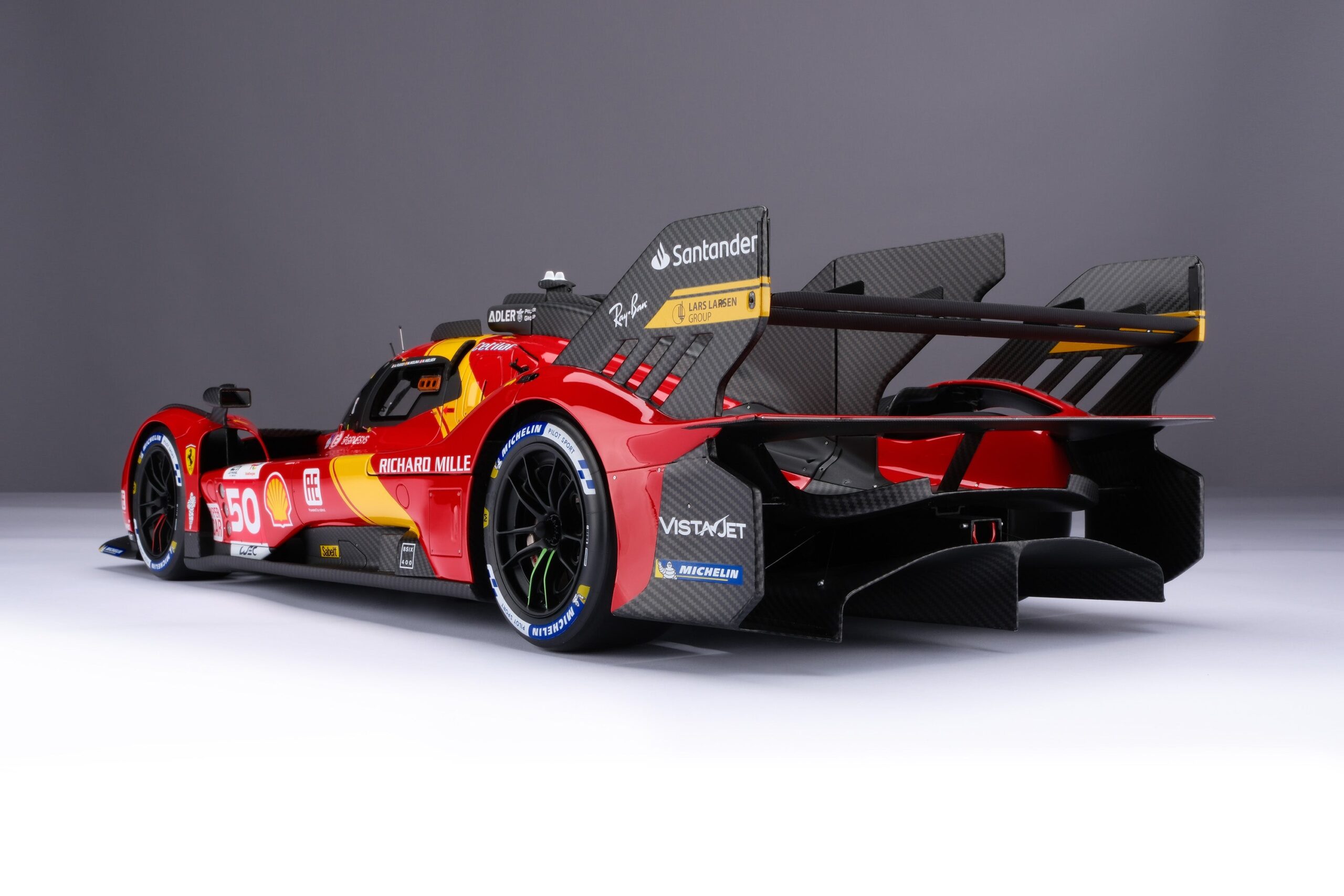 Amalgam Ferrari 499P 2023 Le Mans - Rot | 1:8 - 画像32