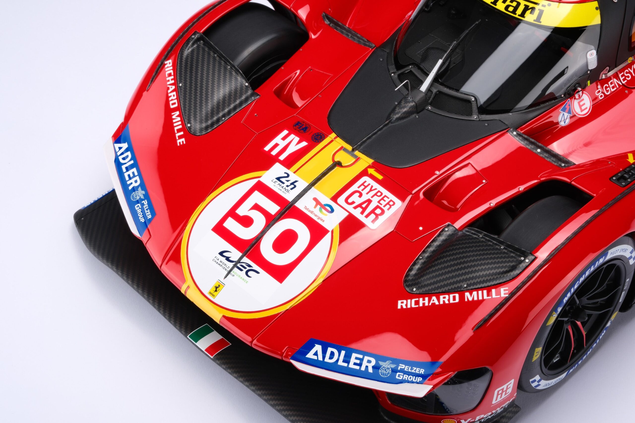 Amalgam Ferrari 499P 2023 Le Mans - Rot | 1:8 - 画像42