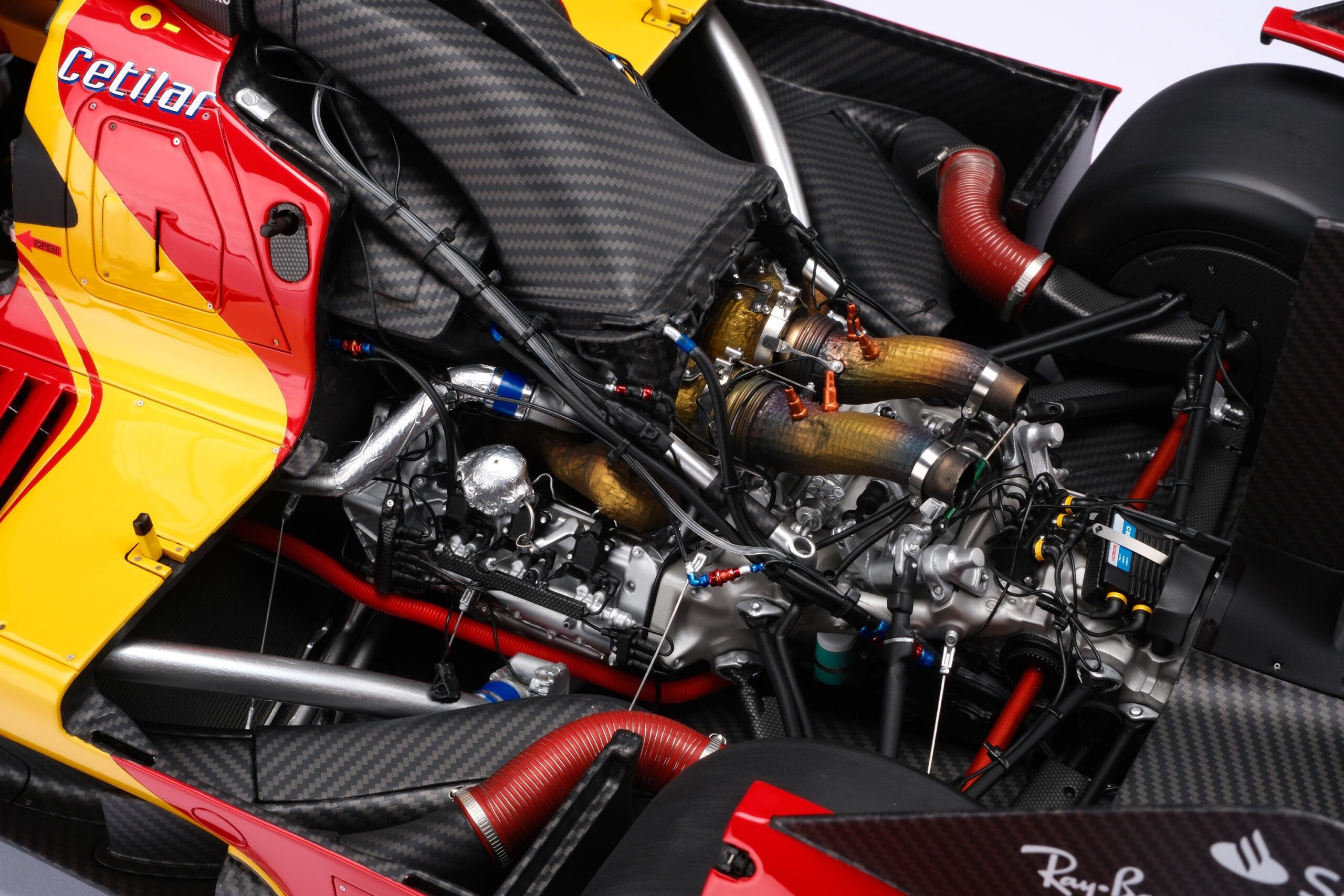 Amalgam Ferrari 499P 2023 Le Mans - Rot | 1:8 - 画像39