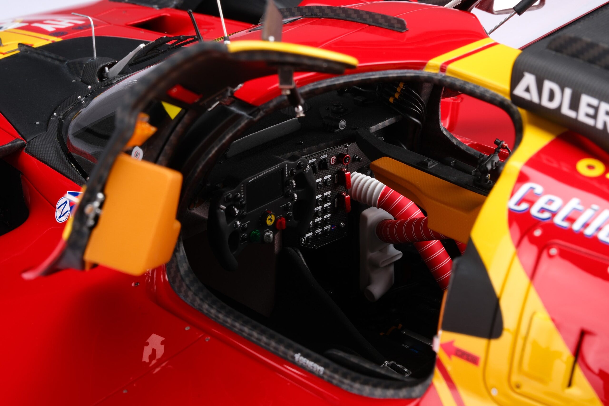 Amalgam Ferrari 499P 2023 Le Mans - Rot | 1:8 - 画像37