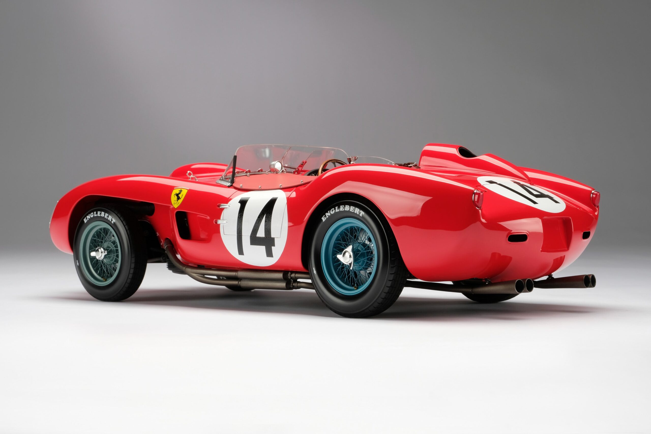 Amalgam Ferrari 250 TR 1958 Sebring 12 Hours Winner | 1:8 - Image 17