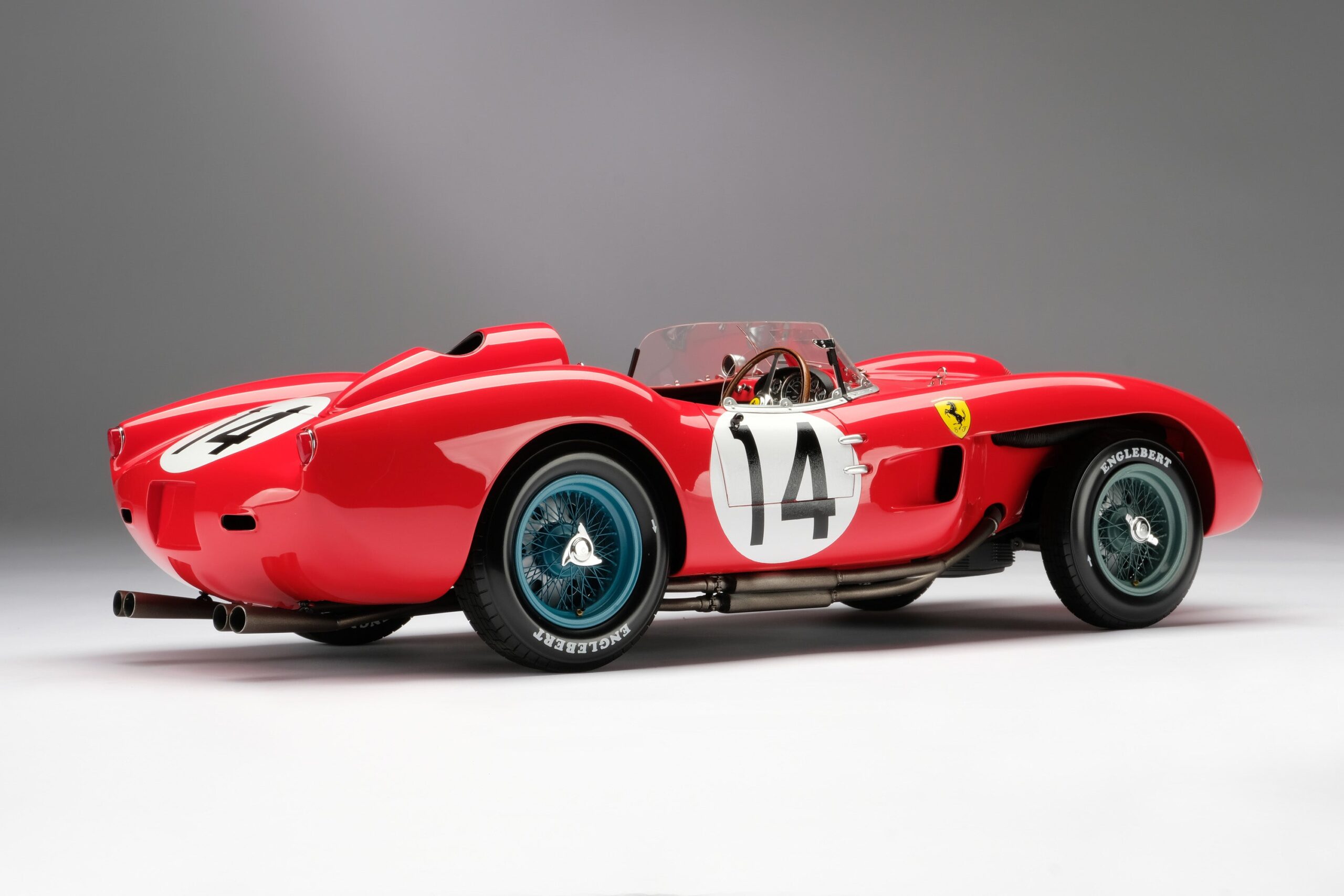 Amalgam Ferrari 250 TR 1958 Sebring 12 Hours Winner | 1:8 - Image 20