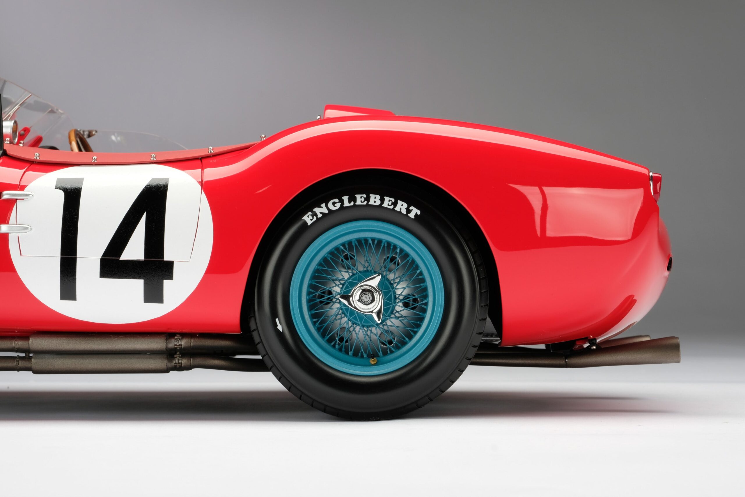 Amalgam Ferrari 250 TR 1958 Sebring 12 Hours Winner | 1:8 - Image 9
