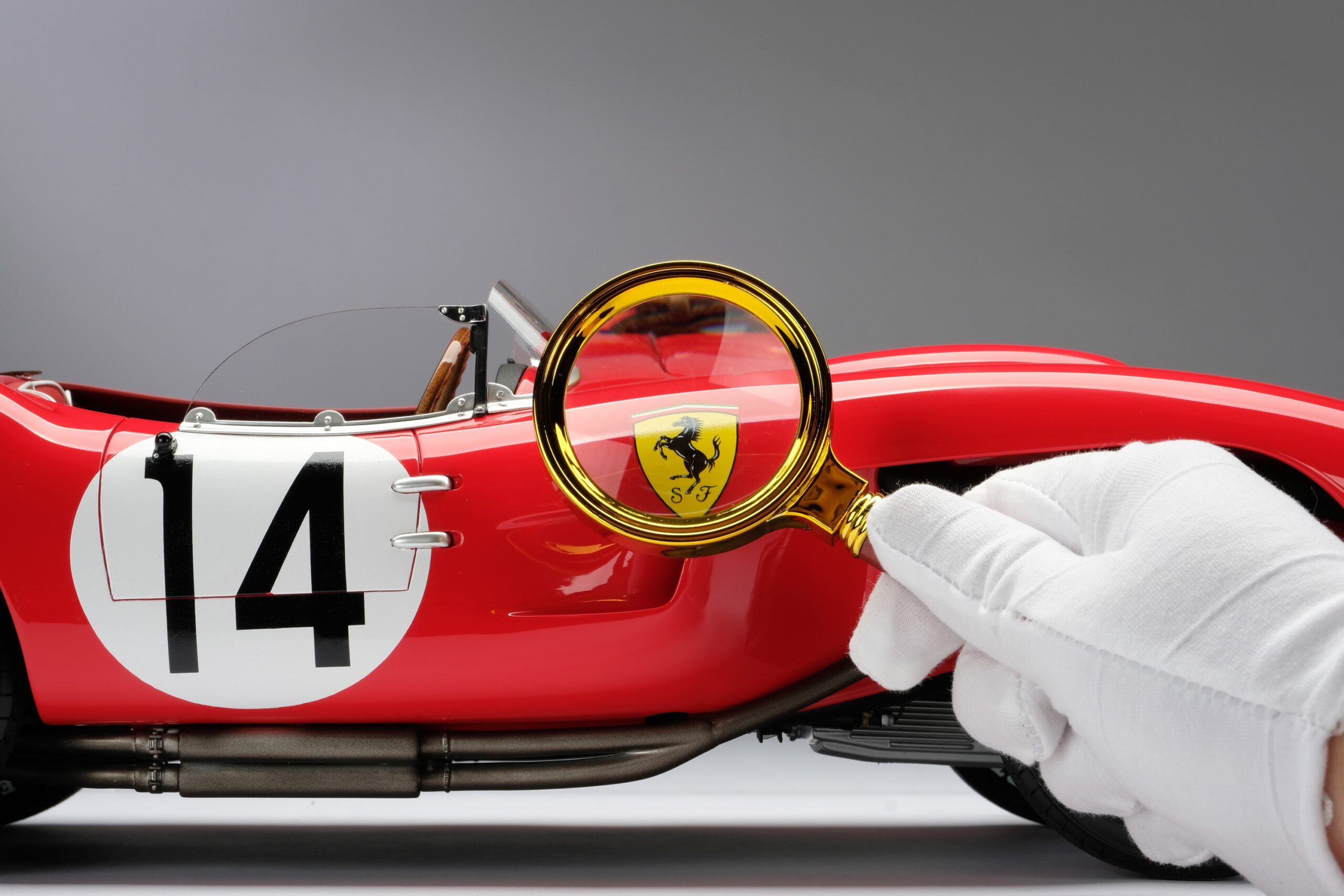 Amalgam Ferrari 250 TR 1958 Sebring 12 Hours Winner | 1:8 - Image 15