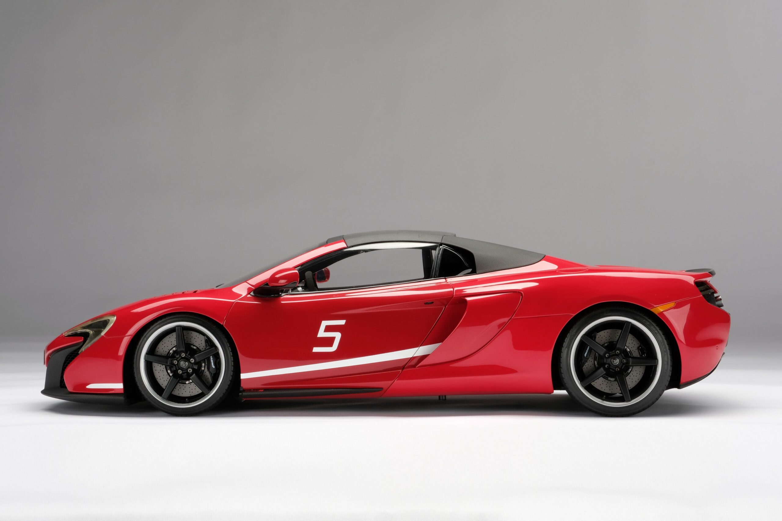 Amalgam McLaren 650S CAN-AM (2015) - Marsrot | 1:8 - Image 10