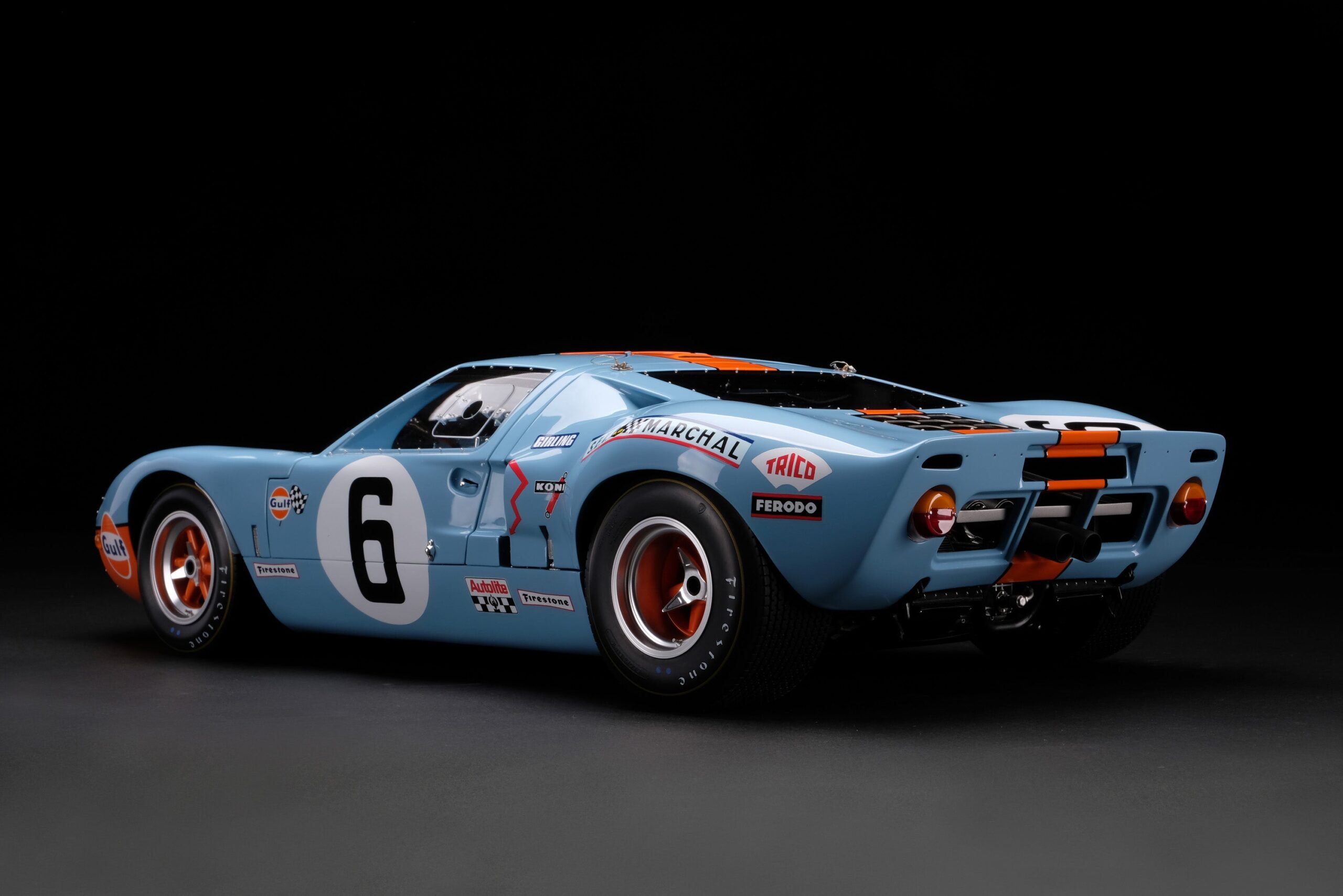 Amalgam Ford GT40 1969 Le Mans Winner | 1:8 - Image 19