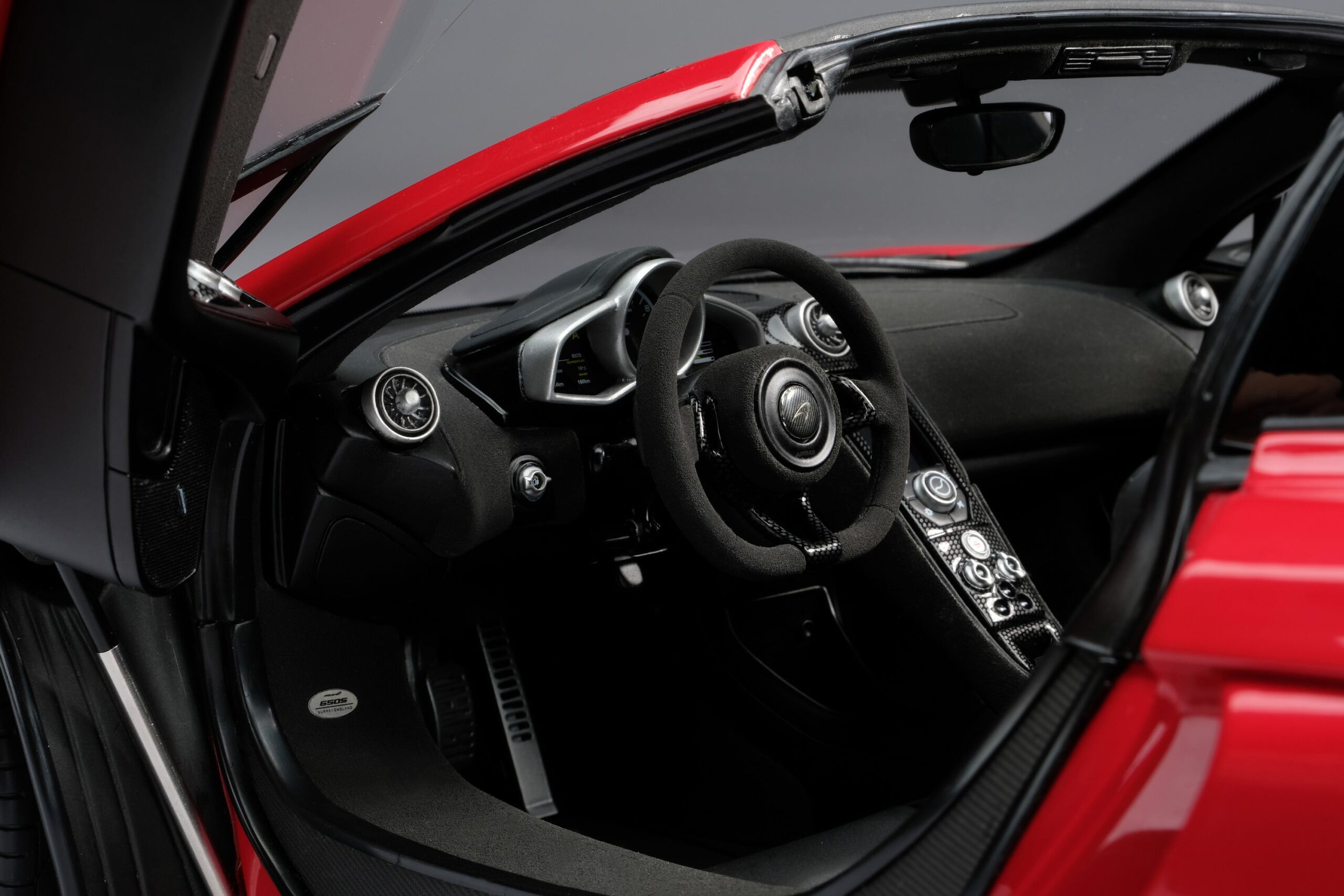 Amalgam McLaren 650S CAN-AM (2015) - Marsrot | 1:8 - Image 4