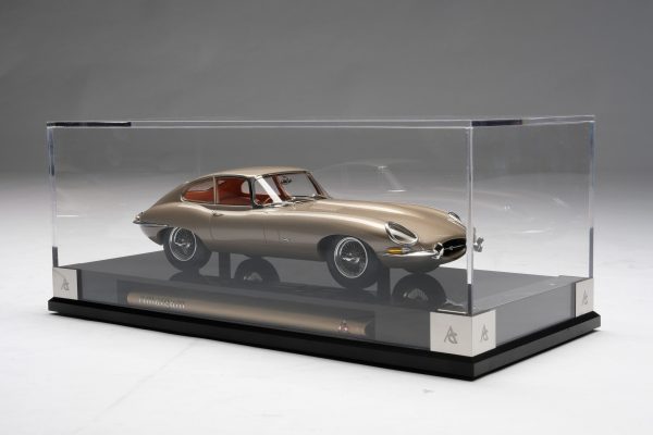 Amalgam ジャガー Eタイプ クーペ | 1:18 - modelcars24