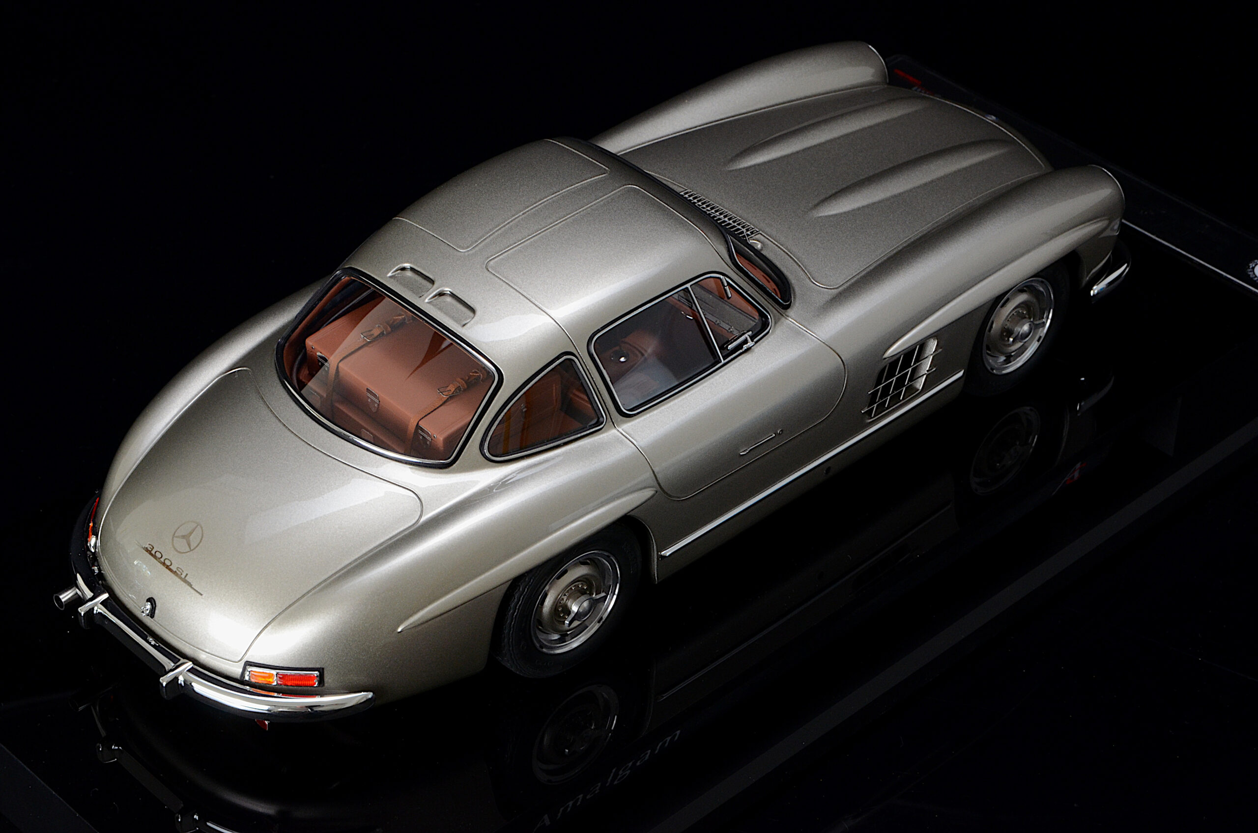 Amalgam Mercedes-Benz 300SL Gullwing 1:18 - 1/18 - 画像3