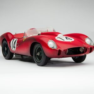 アマルガム フェラーリ 250 TR 1958 ル・マン優勝車 レースウェザード - レッド | 1:8