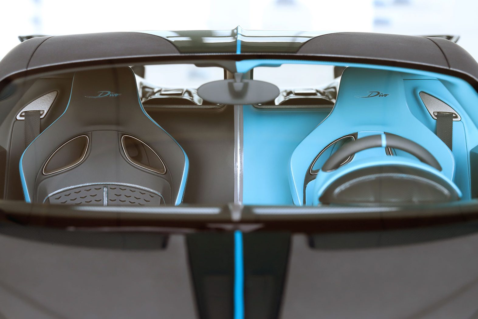 MR Collection Bugatti Divo | 1:8 - Immagine 4