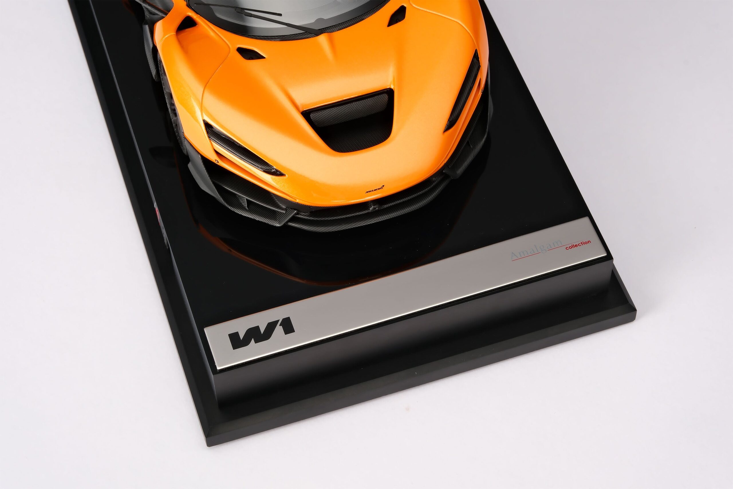 Amalgam McLaren W1 | 1:18 - Image 19