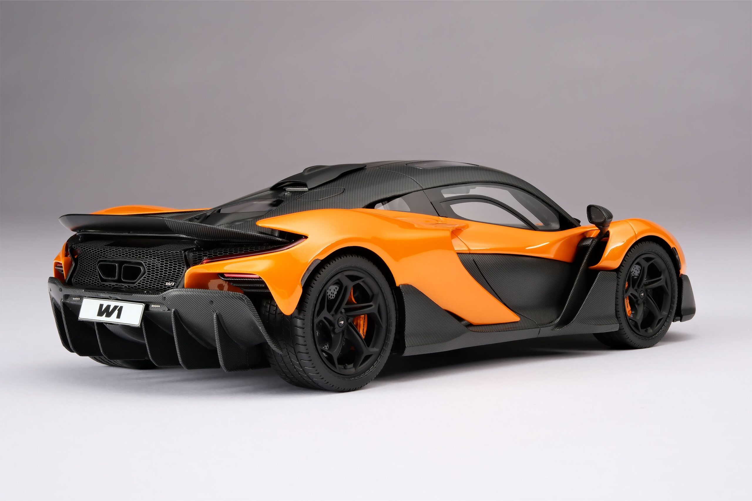 Amalgam McLaren W1 | 1:18 - Image 9