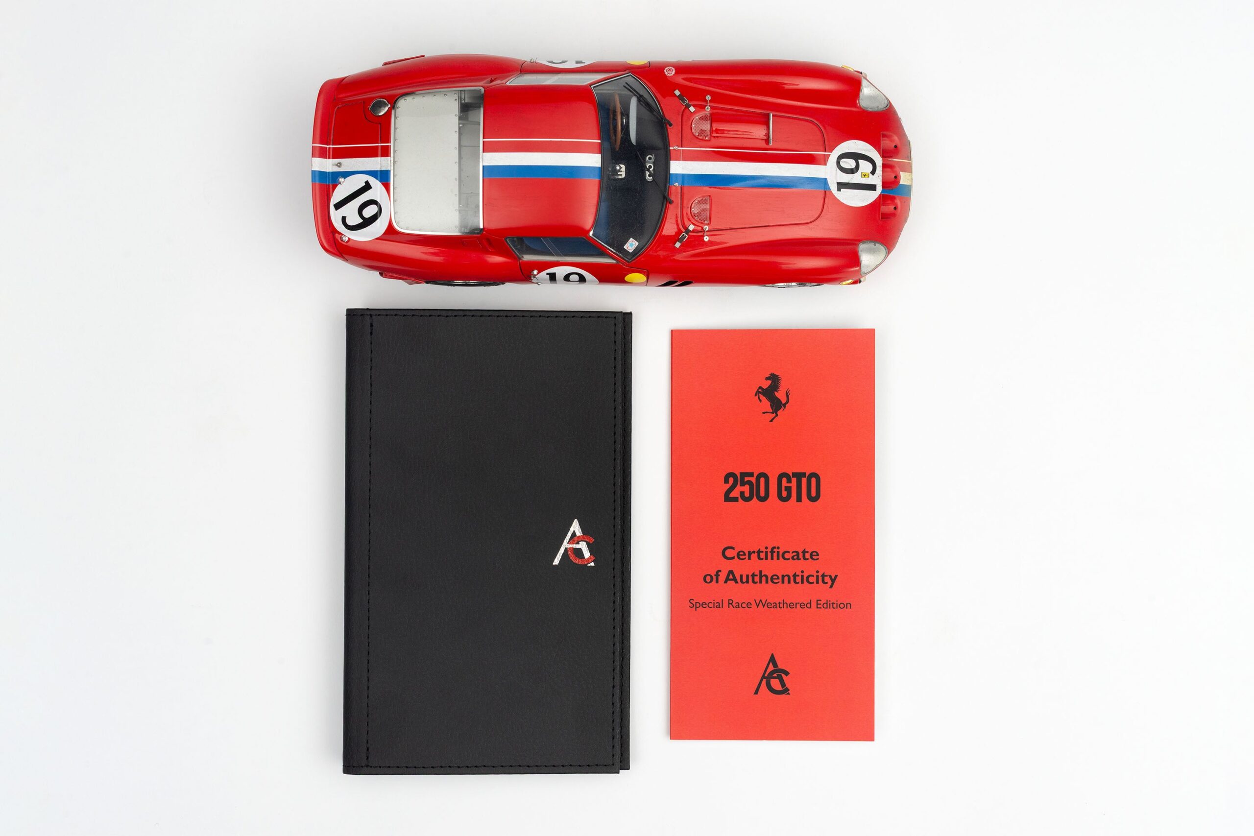 Amalgam Ferrari 250 GTO 3705GT 1962 Le Mans Class Winner Race Weathered - Rot | 1:18 - 画像23