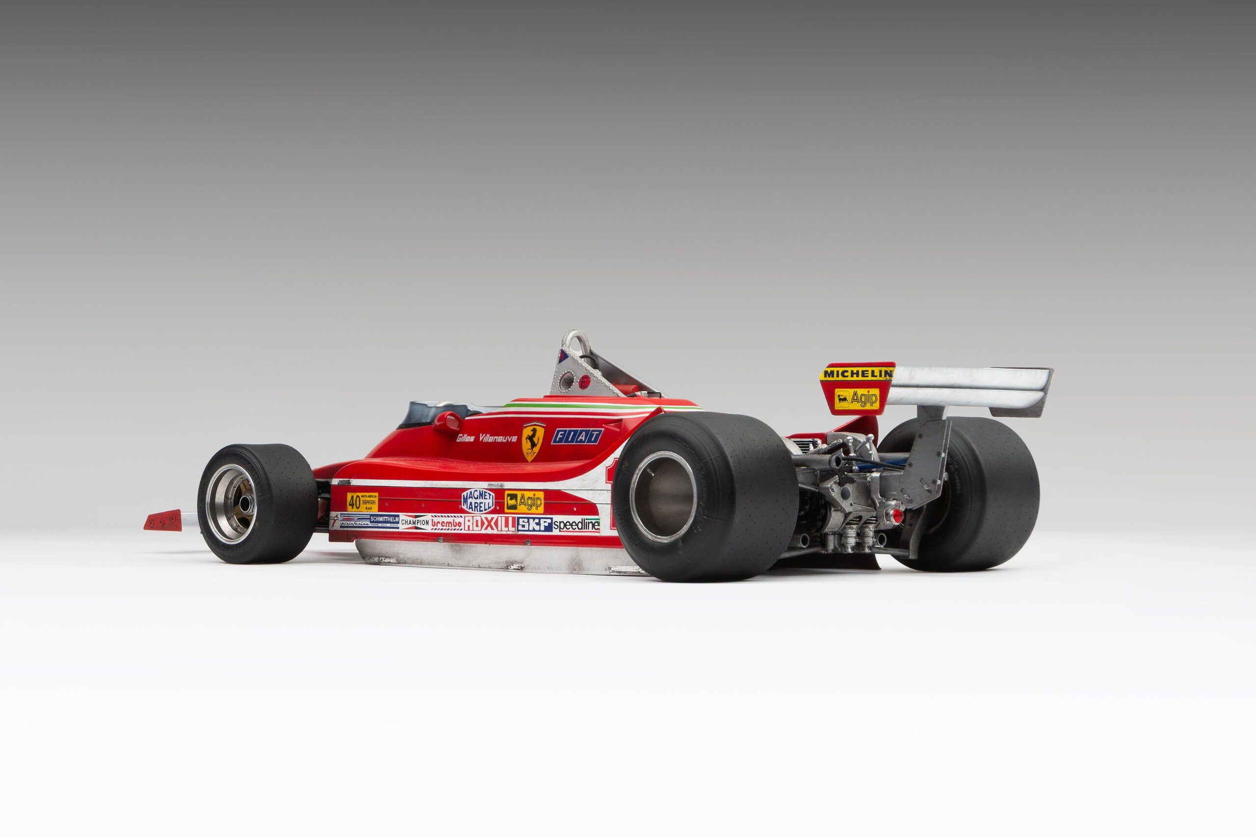 Amalgam Ferrari 312 T4 1979 US East Grand Prix Winner Gilles Villeneuve Race Weathered - Rot | 1:8 - 画像16