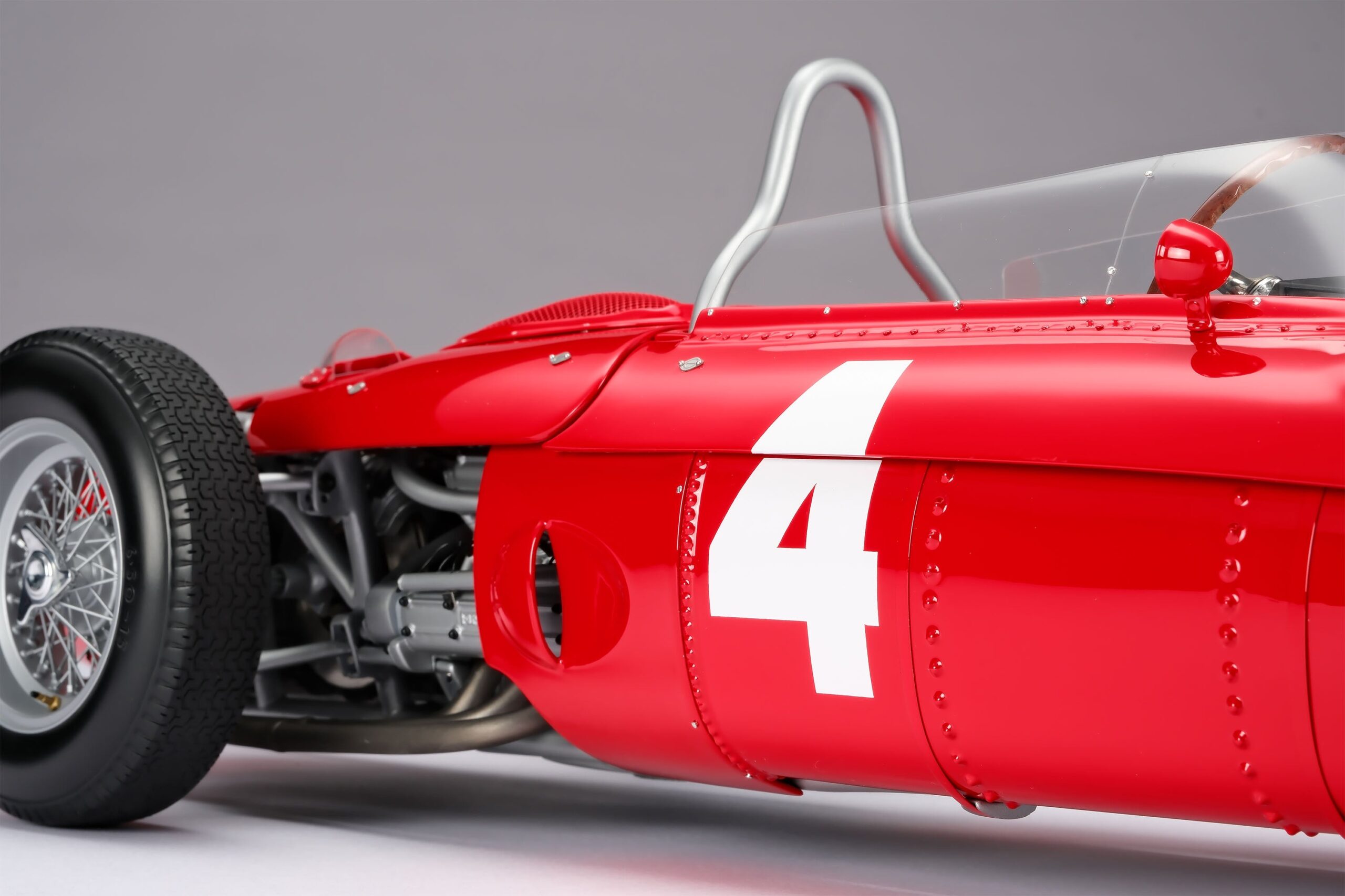 Amalgam Ferrari 156 F1 "Sharknose" 1961 Formula 1 Season Wolfgang von Trips - Rot | 1:8 - 画像25