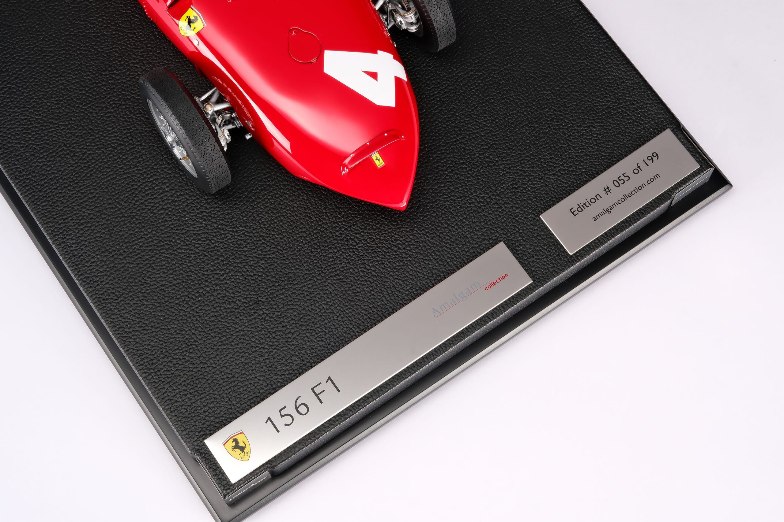Amalgam Ferrari 156 F1 "Sharknose" 1961 Formula 1 Season Wolfgang von Trips - Rot | 1:8 - 画像21