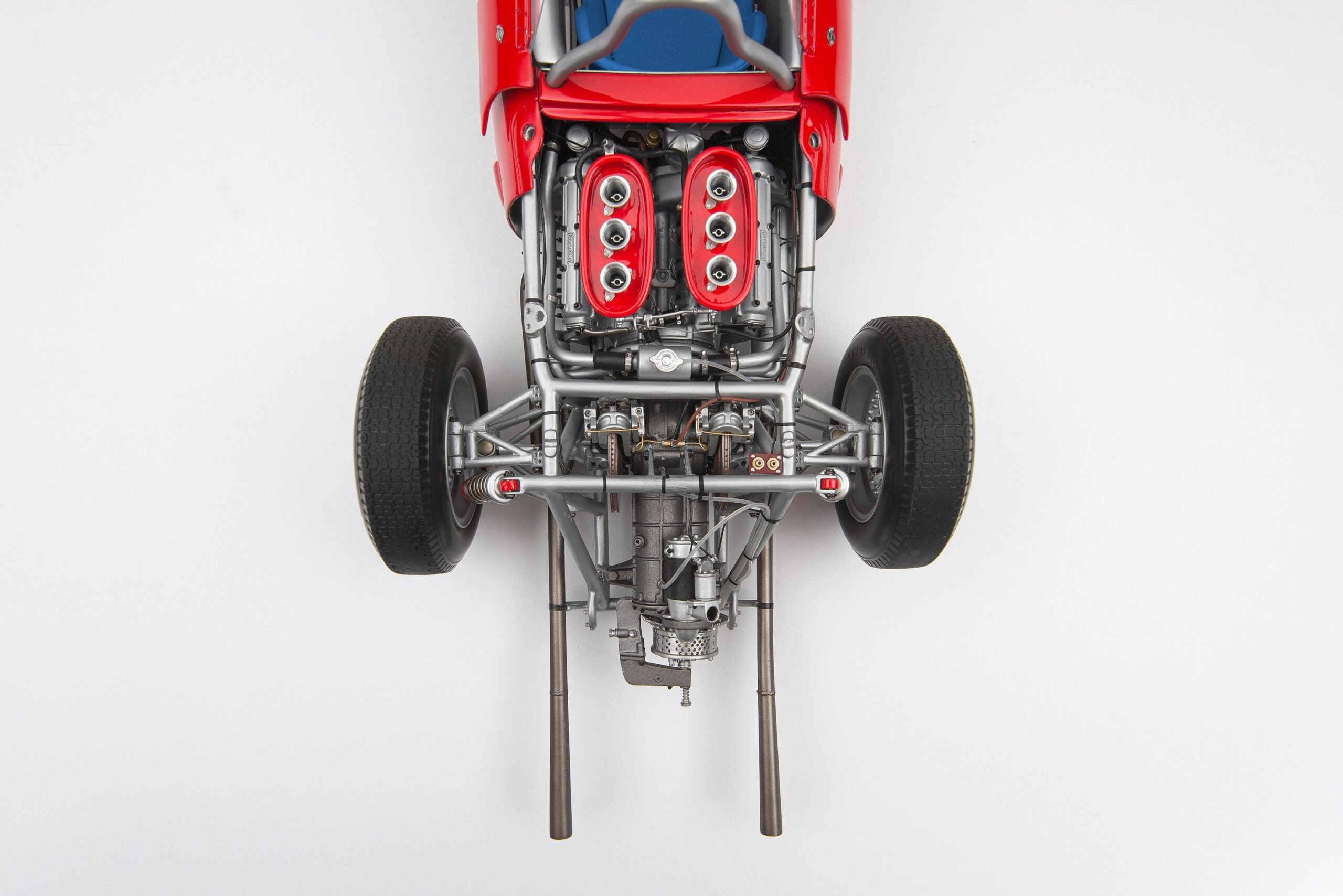 Amalgam Ferrari 156 F1 "Sharknose" 1961 Formula 1 Season Phil Hill - Rot | 1:8 - 画像14