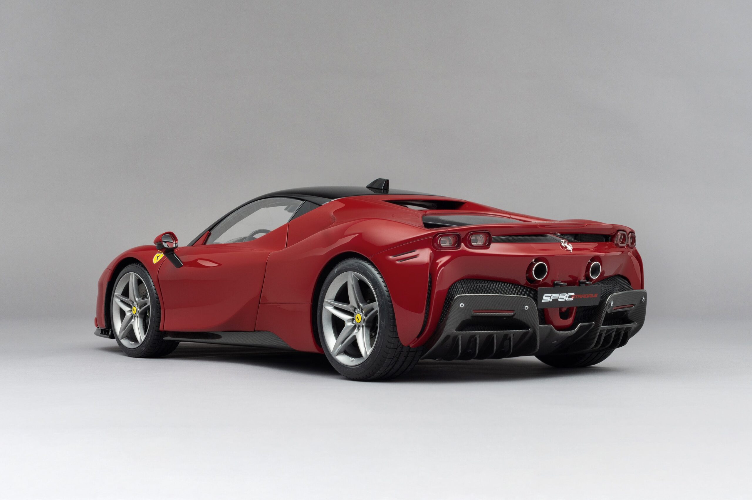 Amalgam Ferrari SF90 Stradale The Official Ferrari Magazine Specification - Rot | 1:8 - Image 9