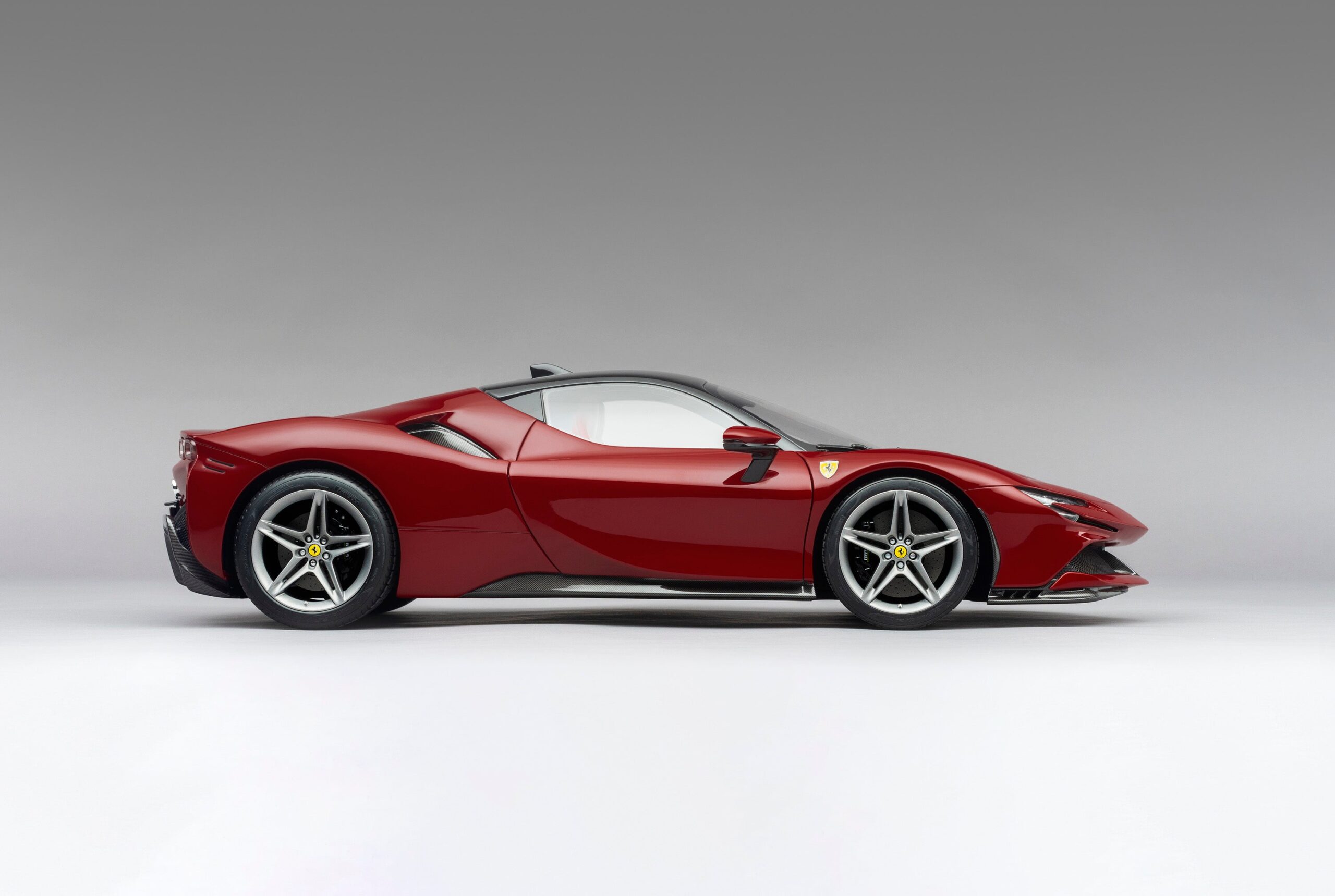 Amalgam Ferrari SF90 Stradale The Official Ferrari Magazine Specification - Rot | 1:8 - Image 8