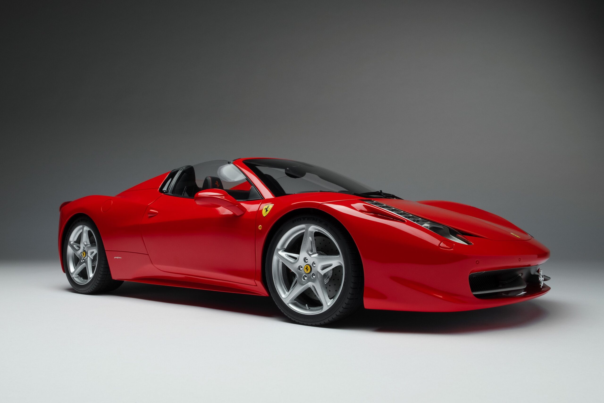 Amalgam Ferrari 458 Spider (2011) - Rot | 1:8 - Image 8