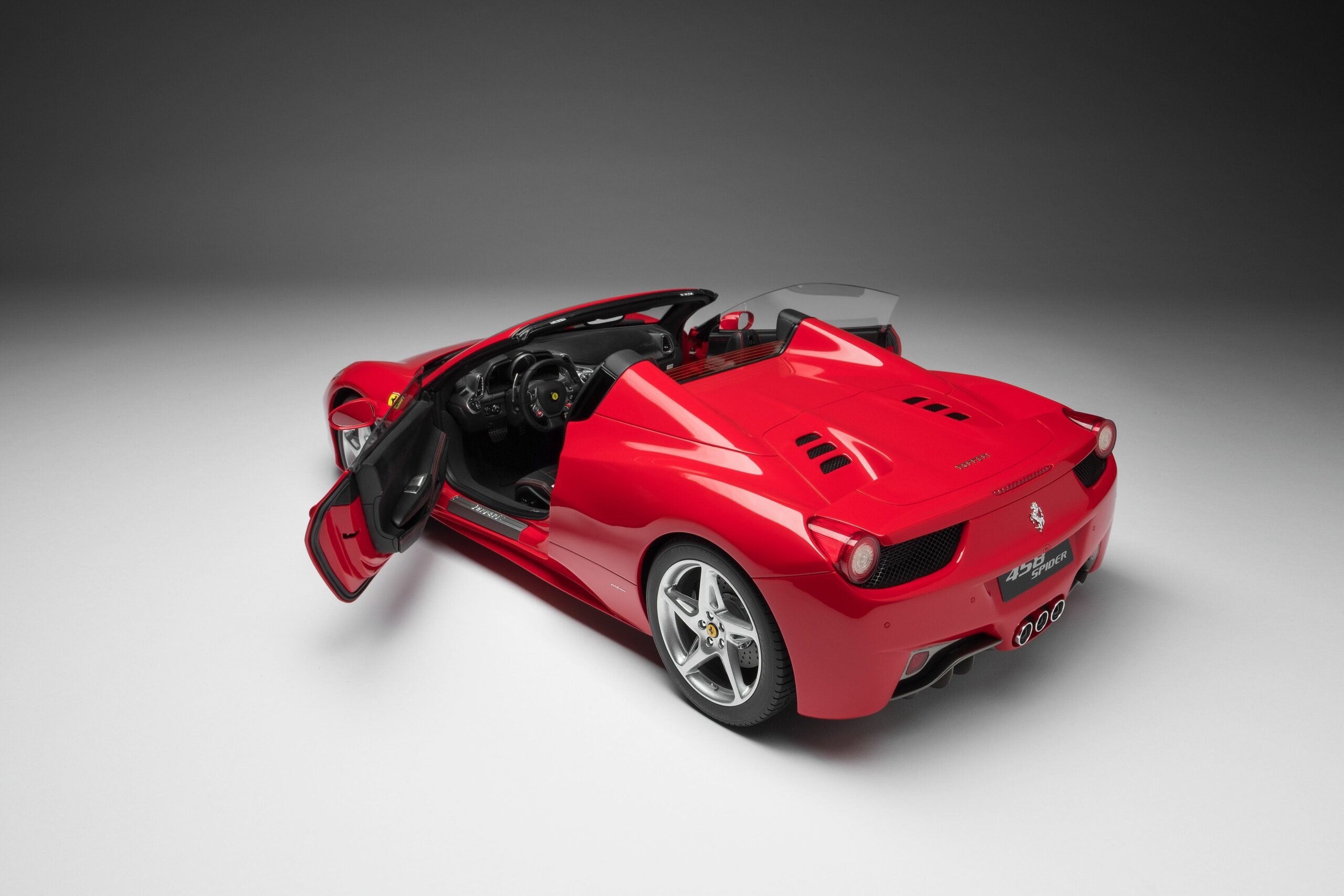 Amalgam Ferrari 458 Spider (2011) - Rot | 1:8 - Image 10