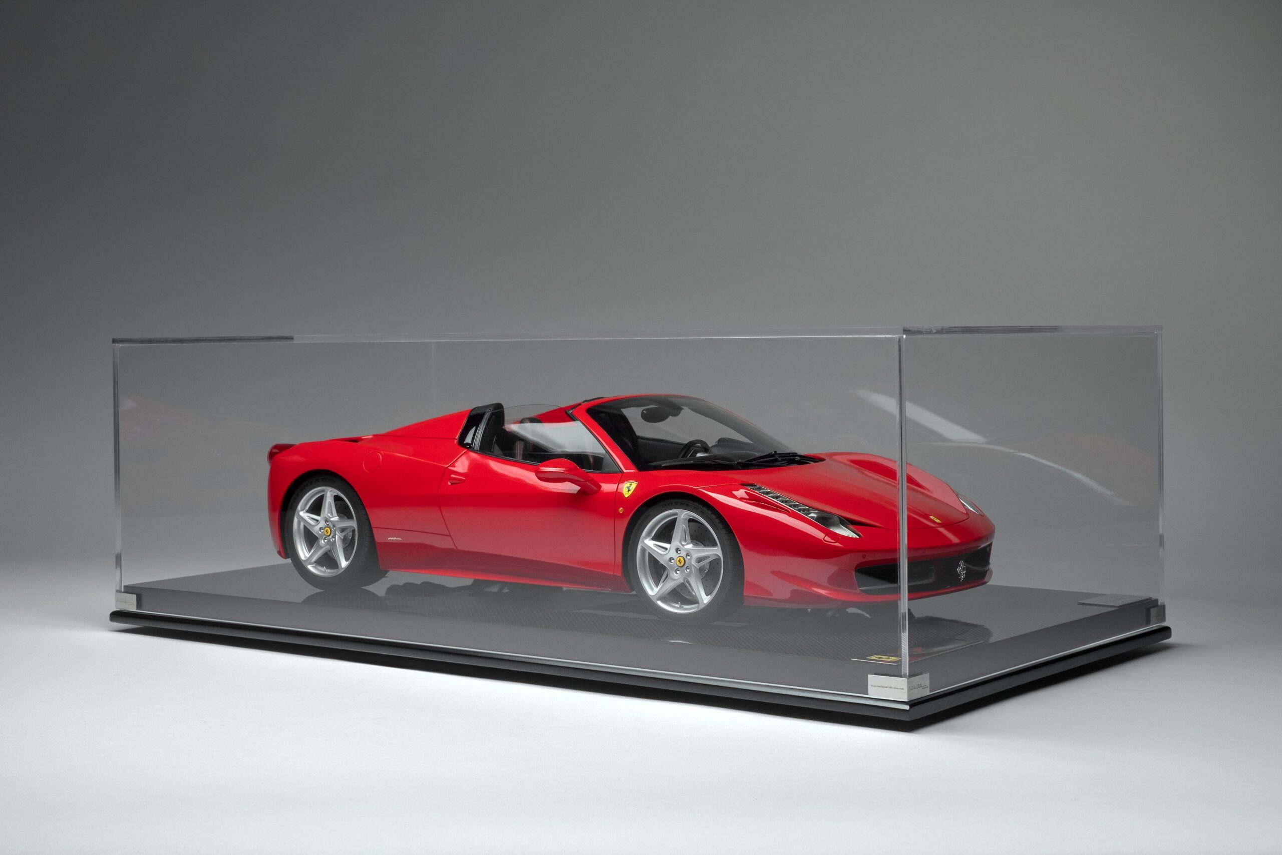 Amalgam Ferrari 458 Spider (2011) - Rot | 1:8 - Image 11