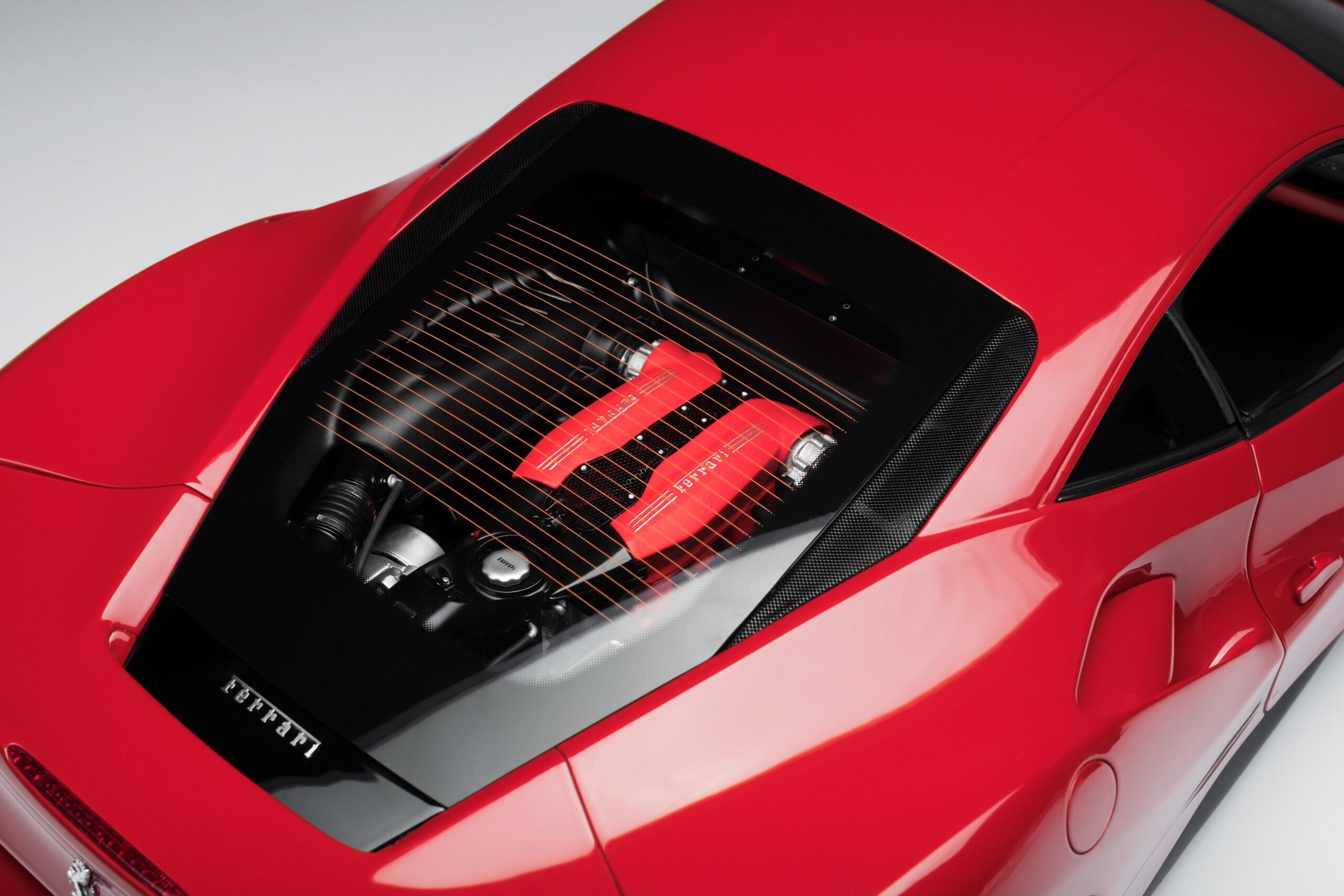 Amalgam Ferrari 488 GTB (2015) - Rot | 1:8 - Image 12