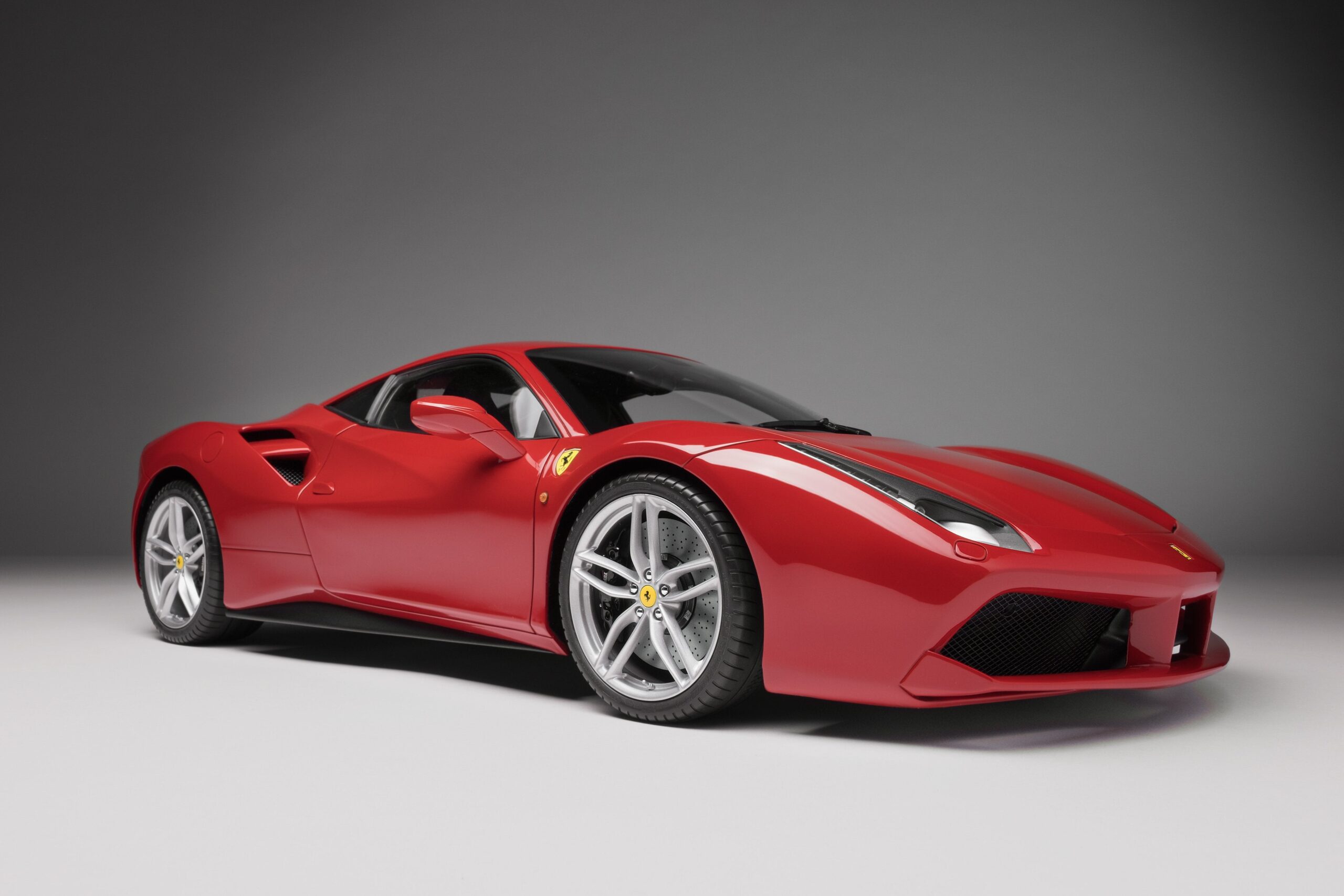 Amalgam Ferrari 488 GTB (2015) - Rot | 1:8 - Image 2