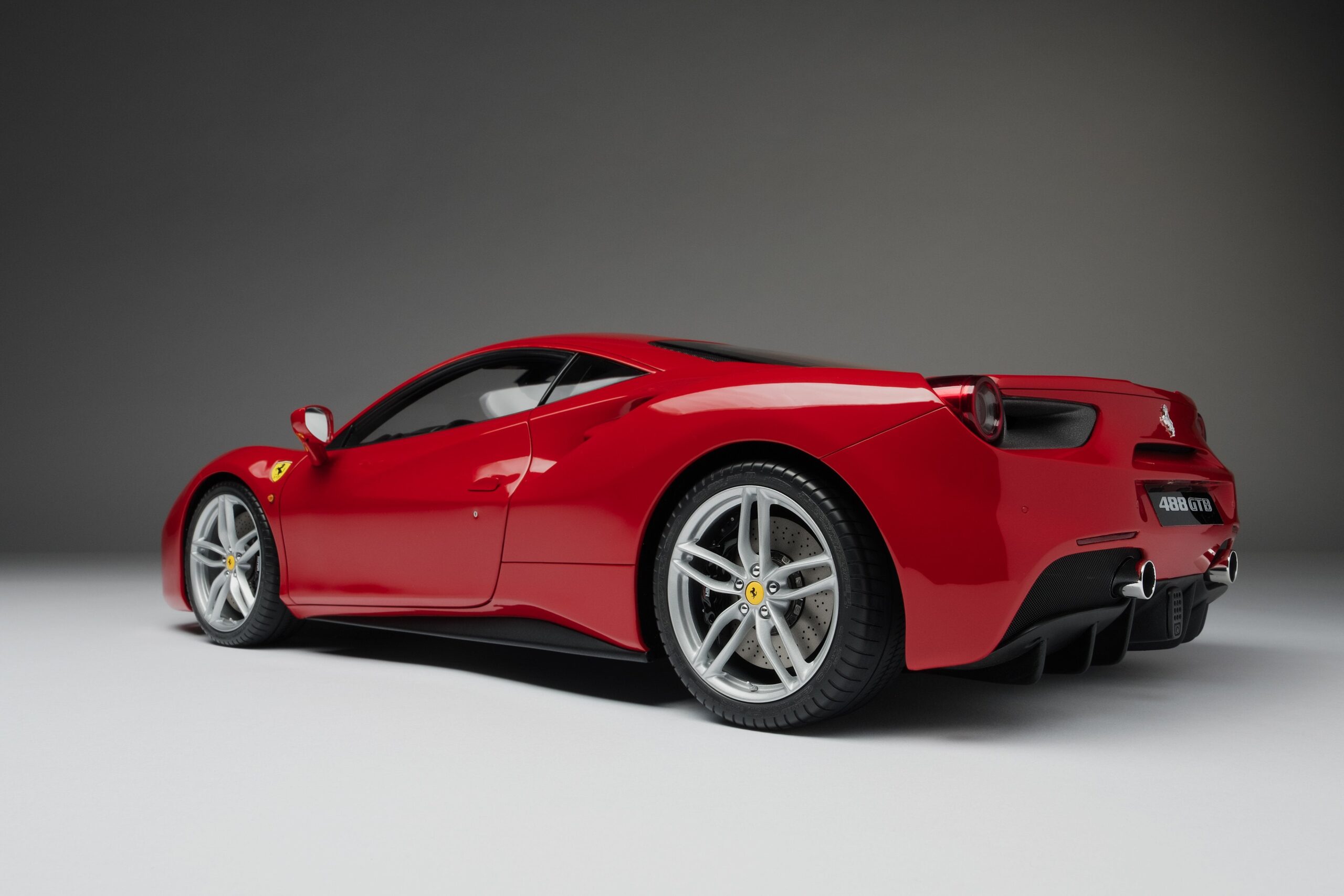 Amalgam Ferrari 488 GTB (2015) - Rot | 1:8 - Image 9