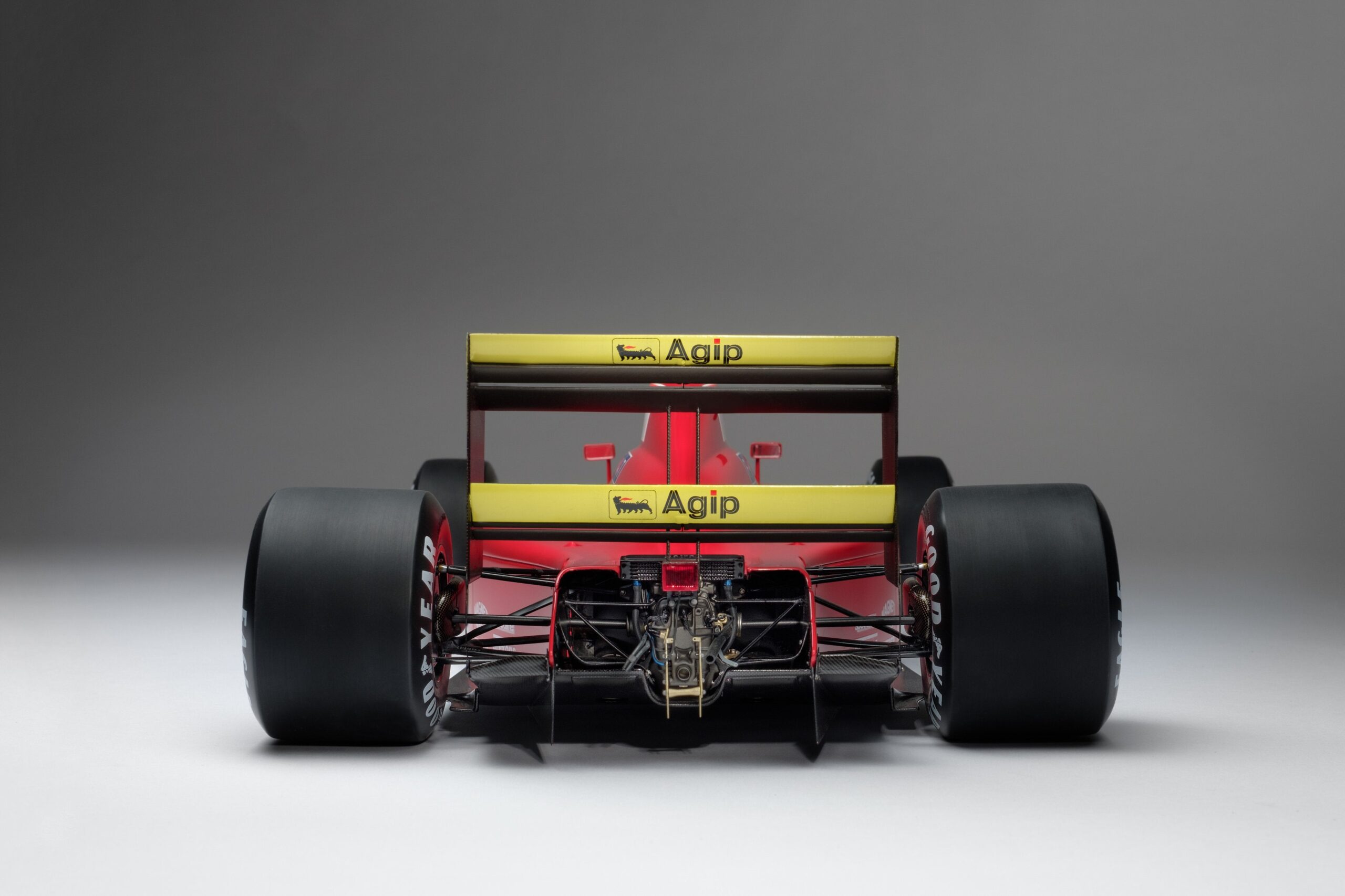 Amalgam Ferrari F1-90 (641/2) - Rot | 1:8 - Image 6