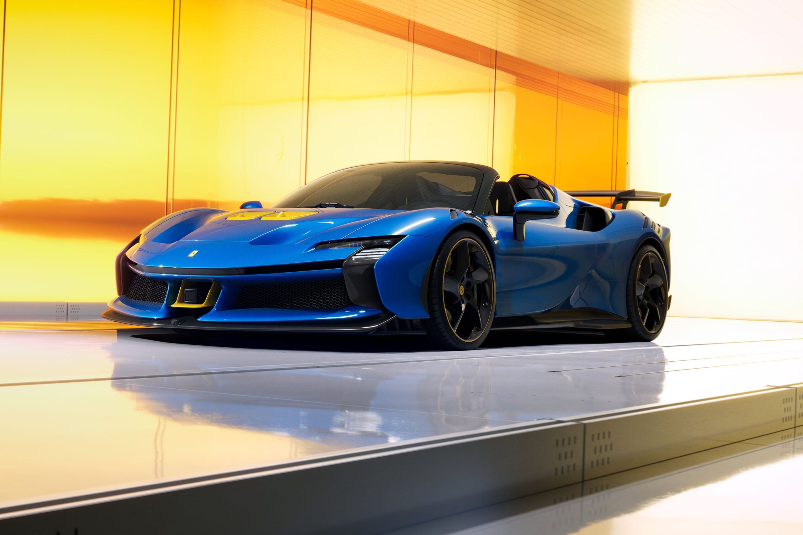 Amalgam Ferrari SF90 XX Spider - Silber | 1:8 - 画像28