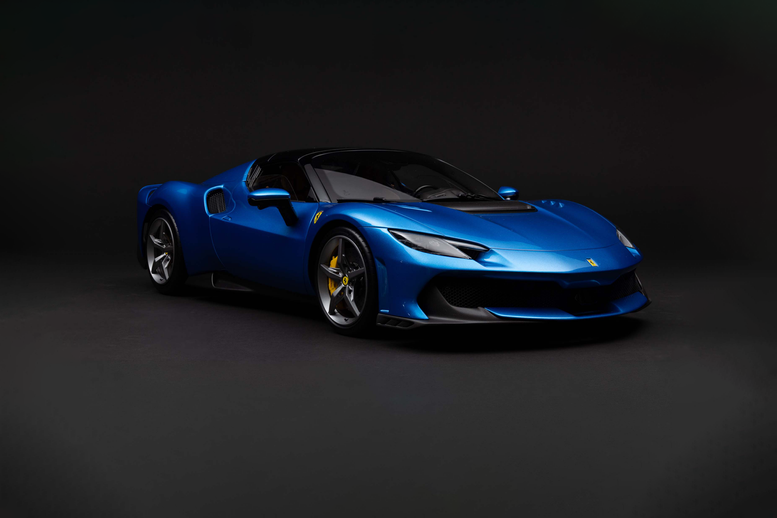 Amalgam Ferrari 296 Speciale A (2025) - Blau | 1:8 - 画像2