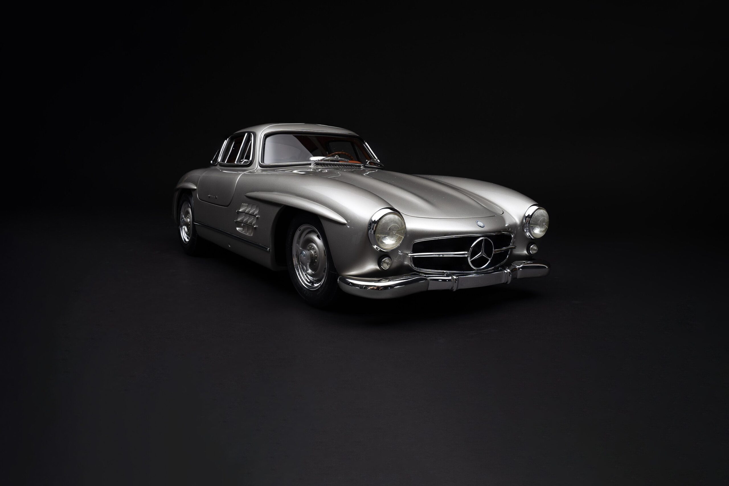 Amalgam Mercedes-Benz 300 SL Gullwing (1955) - Silber | 1:8 - Image 2