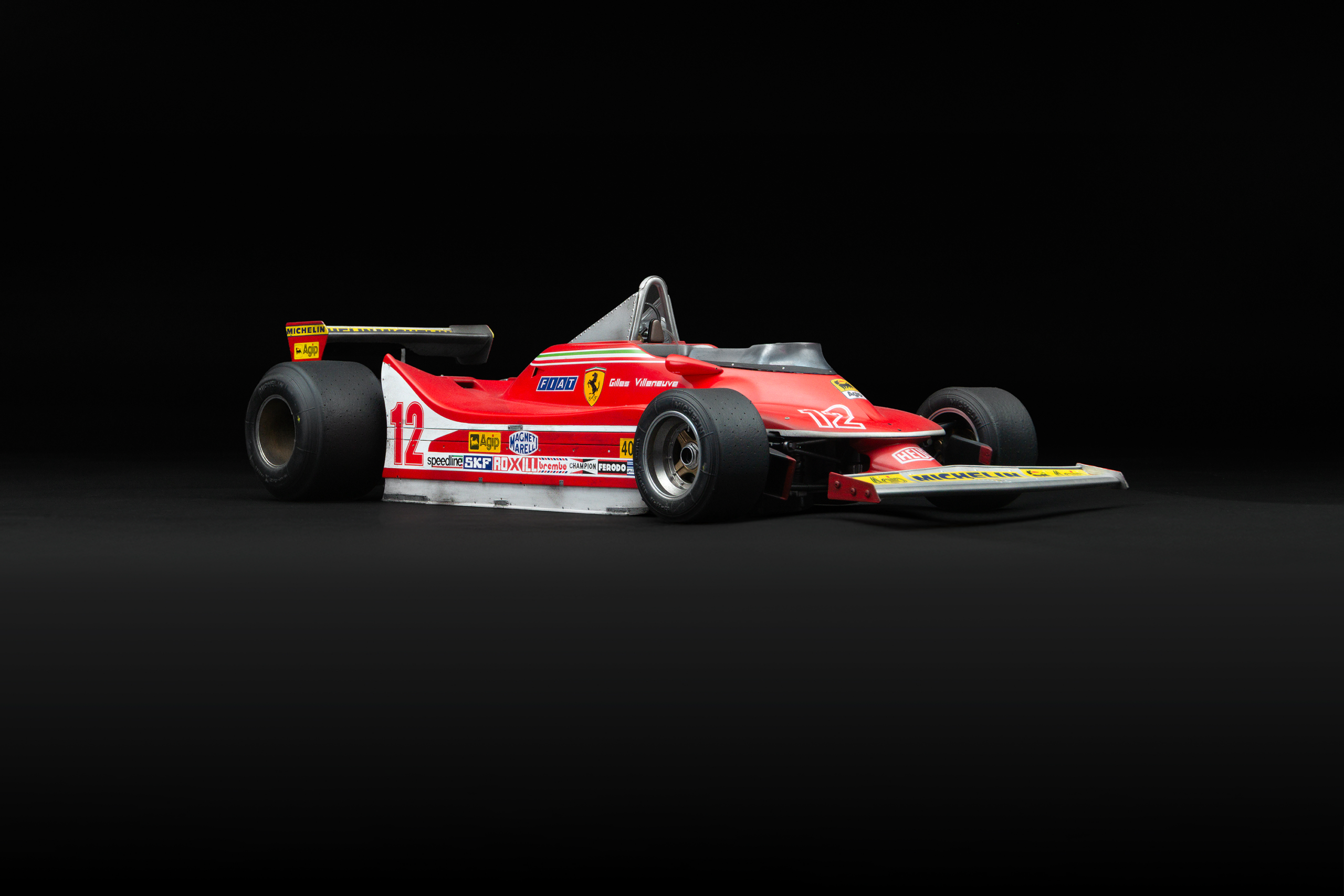 Amalgam Ferrari 312 T4 1979 US East Grand Prix Winner Gilles Villeneuve Race Weathered - Rot | 1:8 - 画像3