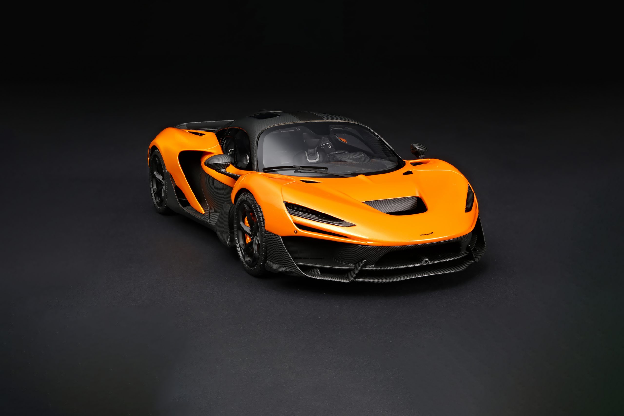 Amalgam McLaren W1 | 1:18 - Image 2