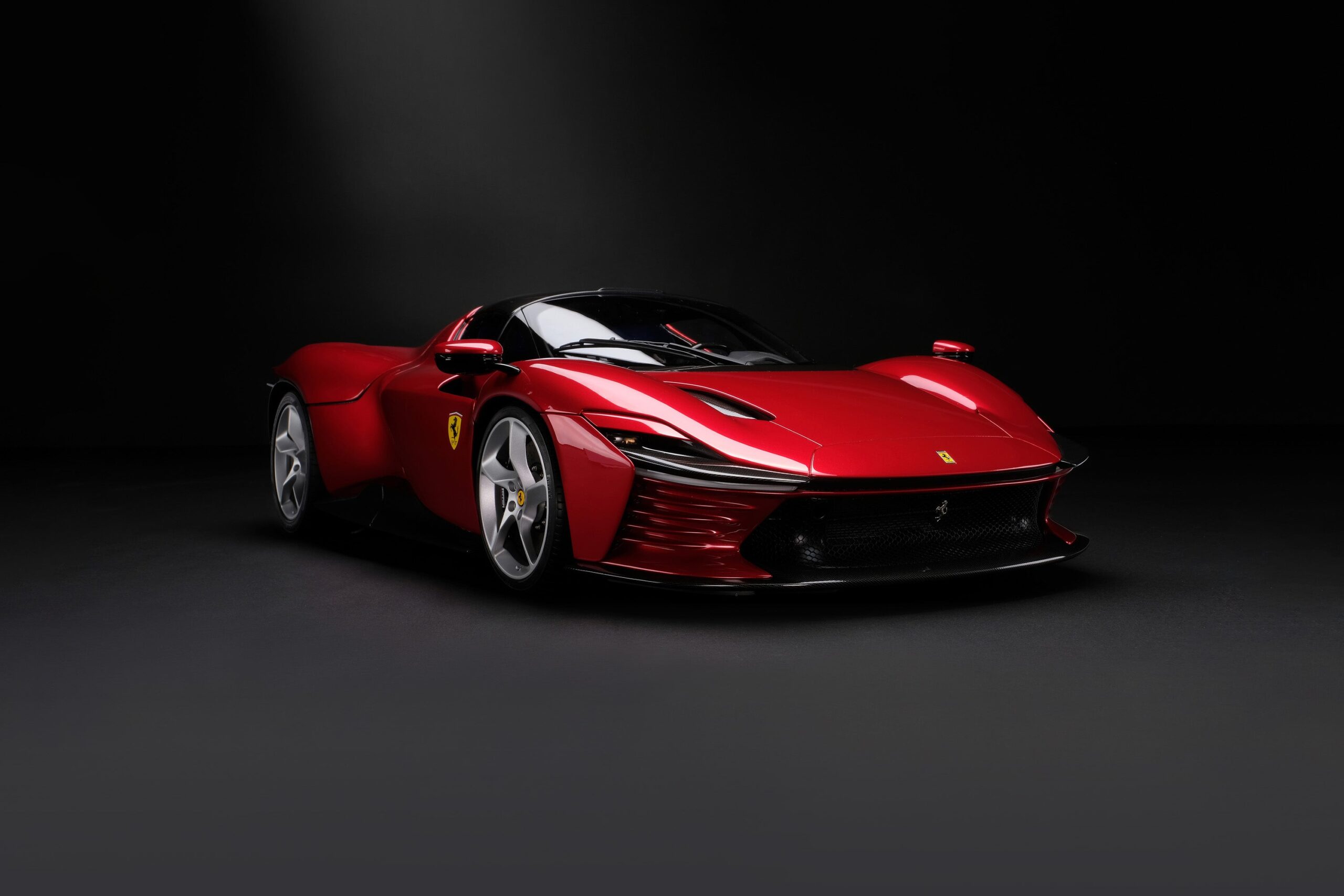 Amalgam Ferrari Daytona SP3 (2022) | 1:8 - 画像2