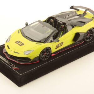 MR Collection Lamborghini Aventador SVJ Roadster | 1:18