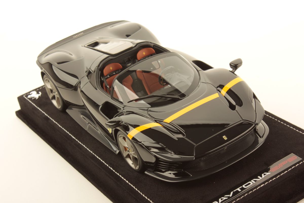 MR Collection Ferrari Daytona SP3 - DS Black | 1:18 - 画像3