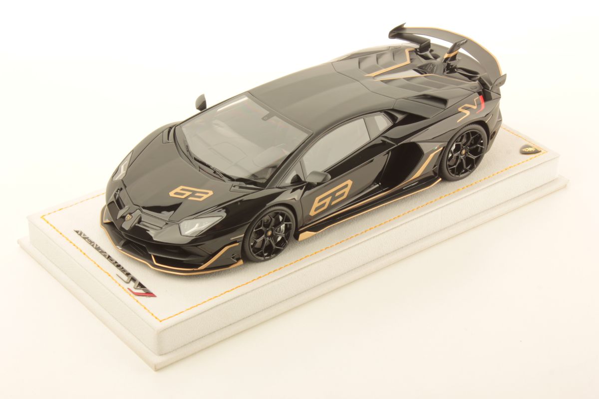 MRコレクション ランボルギーニ アヴェンタドール SVJ クーペ | 1:18